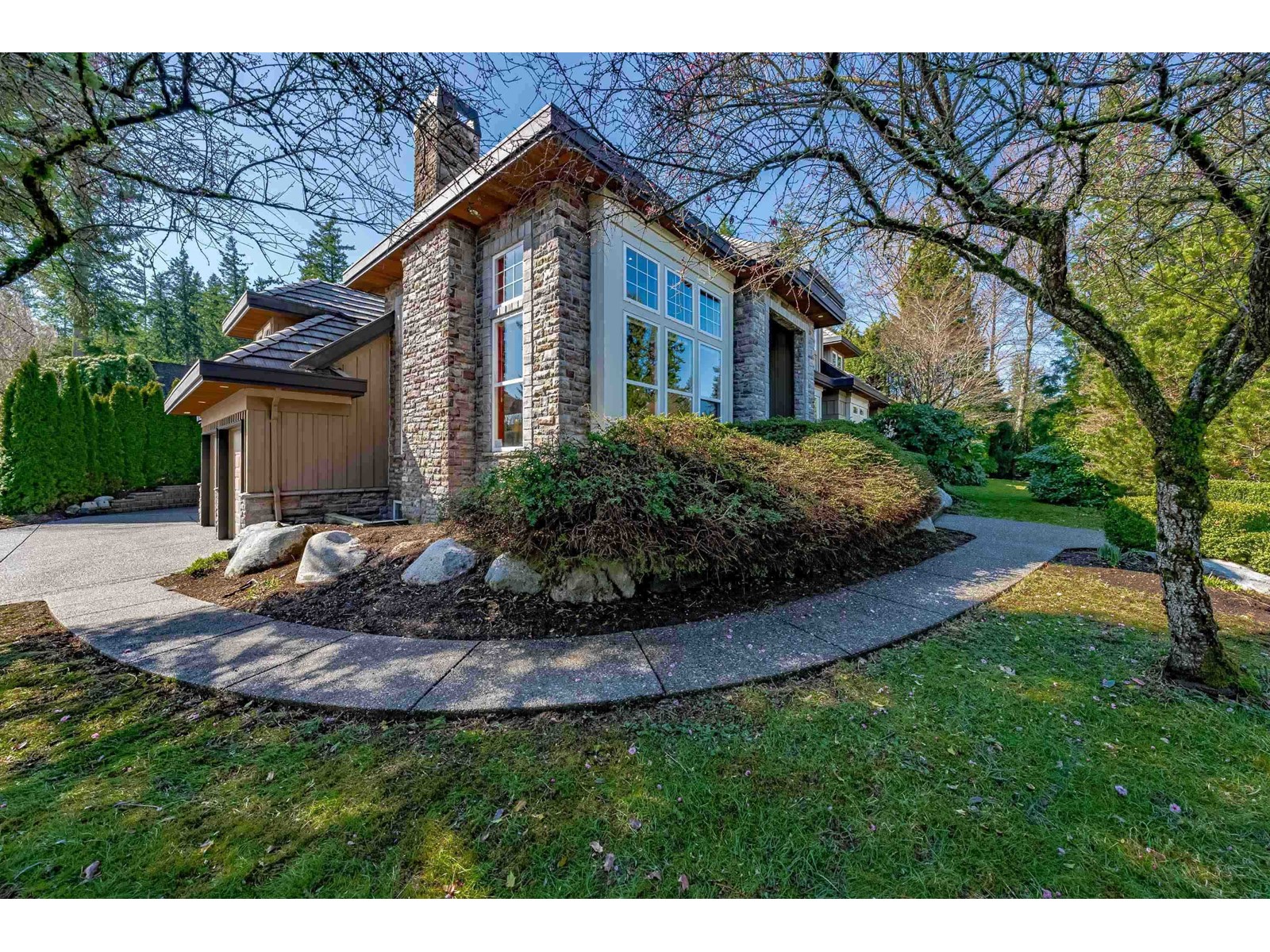 13208 23a Avenue, Surrey, British Columbia  V4A 9W5 - Photo 3 - R3003501