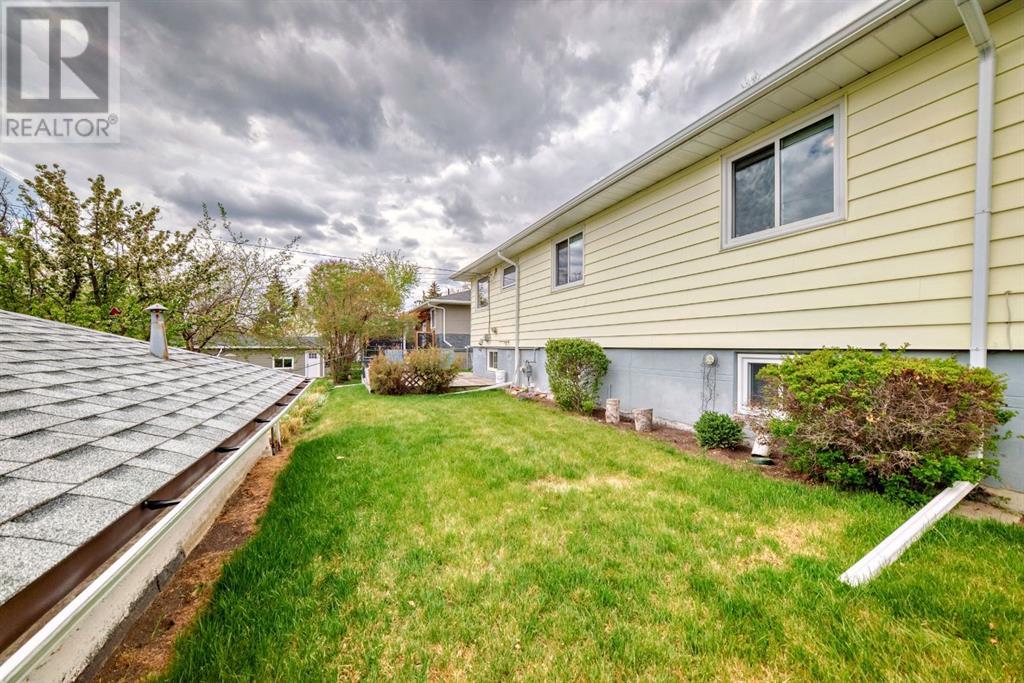 48 Hudson Road Nw, Calgary, Alberta  T2K 2B1 - Photo 48 - A2221757