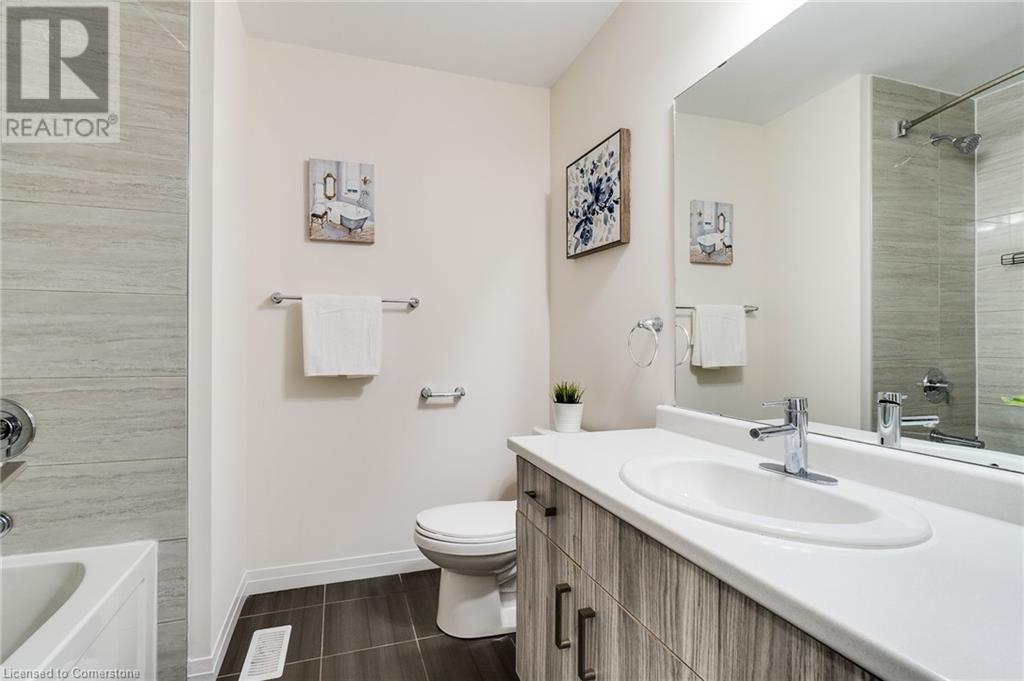 30 Times Square Boulevard Unit# 122, Stoney Creek, Ontario  L8J 0L8 - Photo 46 - 40729455