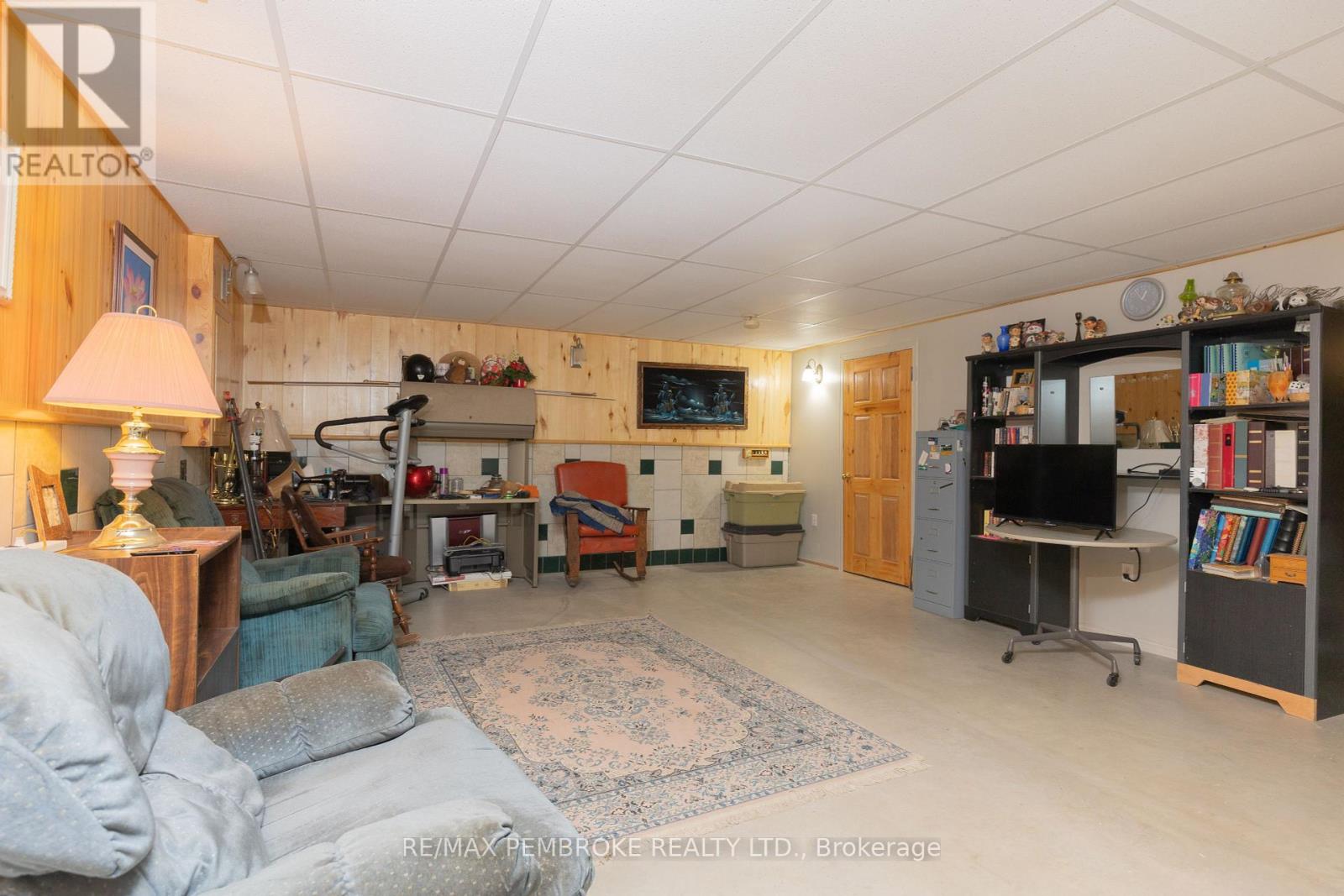 4293 Round Lake Road, Killaloe, Ontario  K0J 2A0 - Photo 30 - X12152289