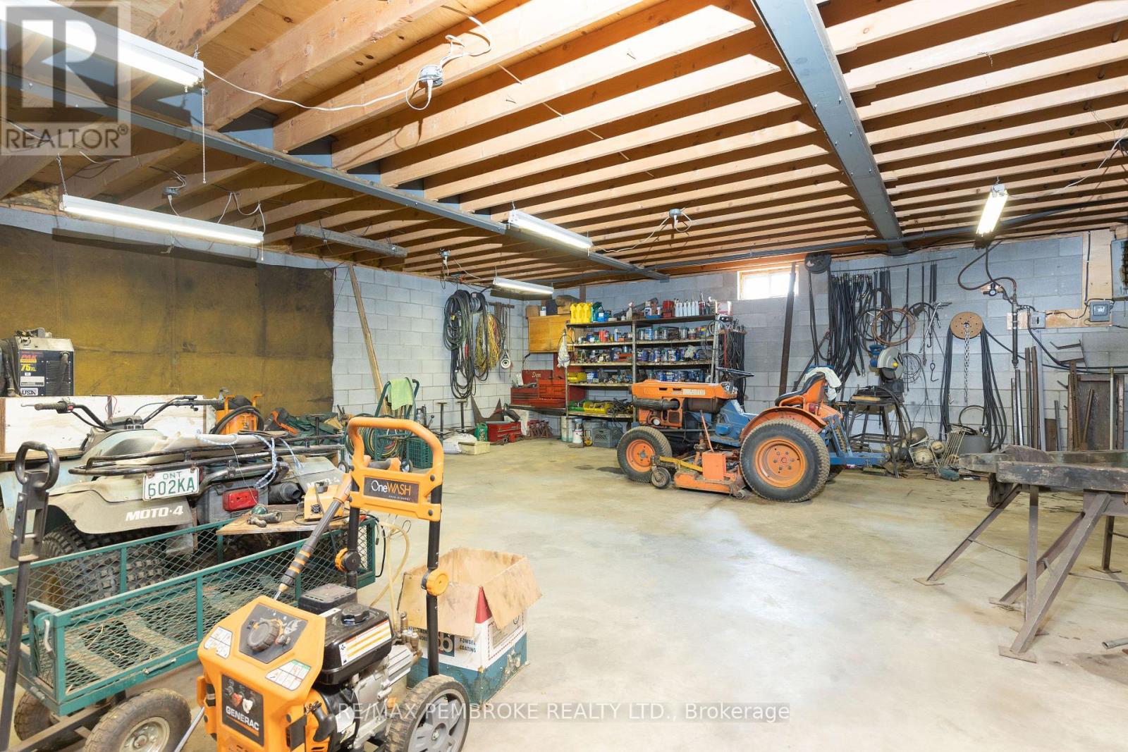 4293 Round Lake Road, Killaloe, Ontario  K0J 2A0 - Photo 38 - X12152289
