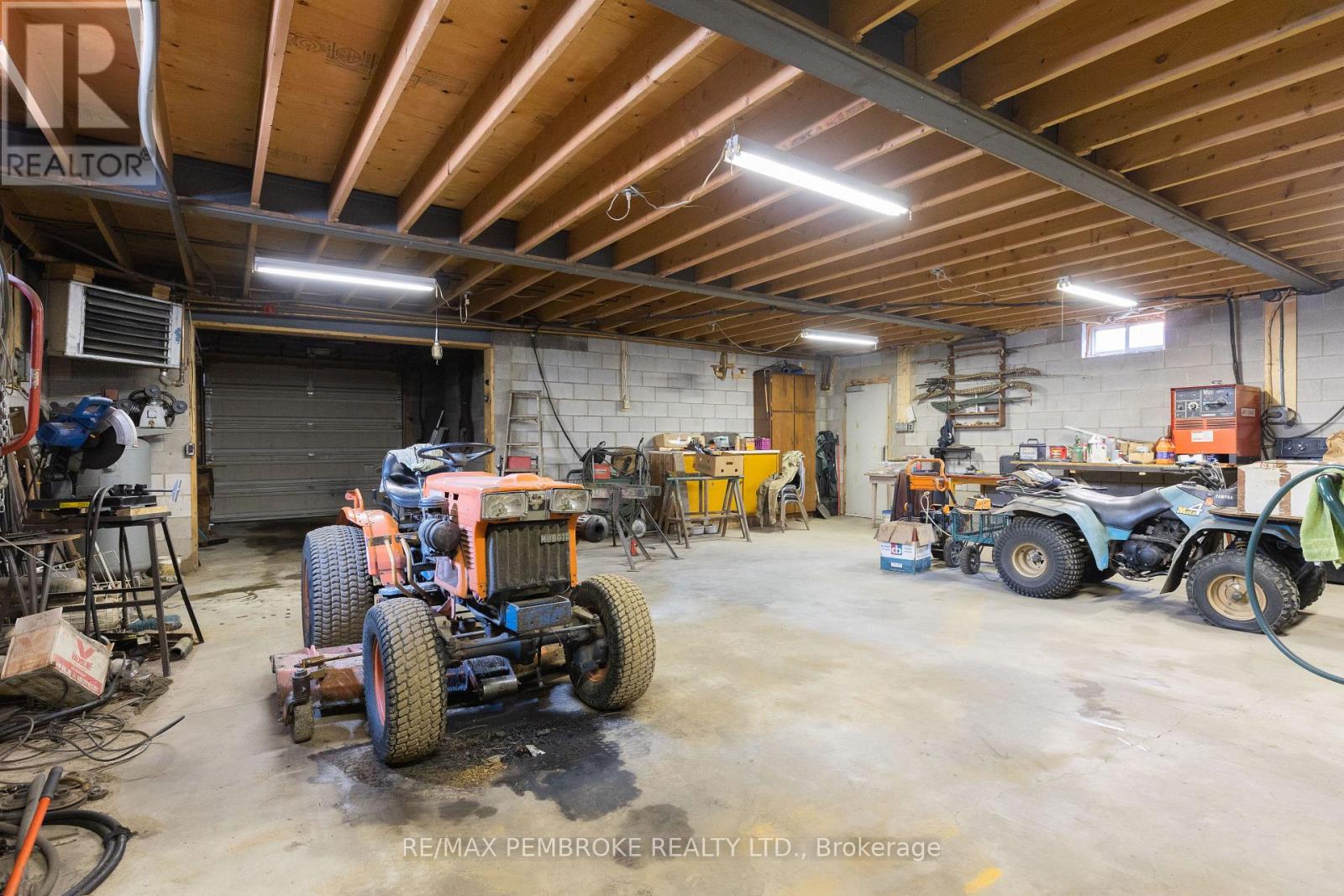 4293 Round Lake Road, Killaloe, Ontario  K0J 2A0 - Photo 39 - X12152289