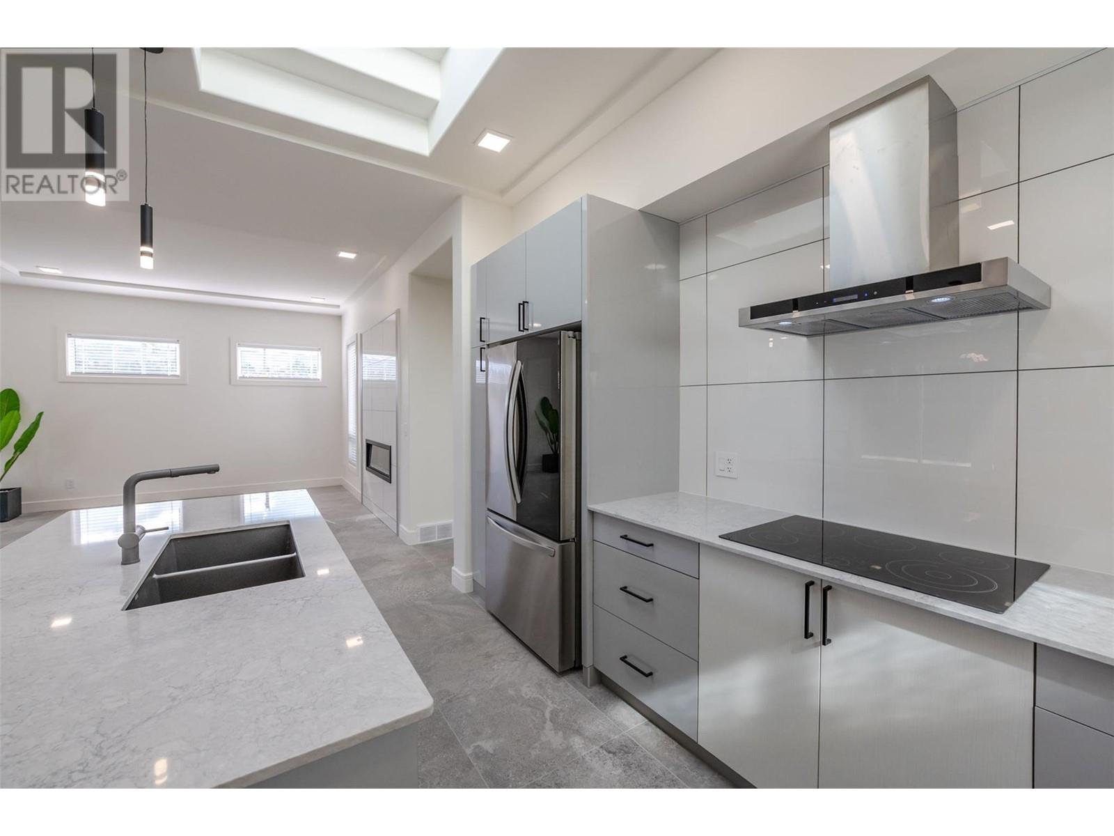 1723 Treffry Place, Summerland, British Columbia  V0H 1Z9 - Photo 16 - 10348215