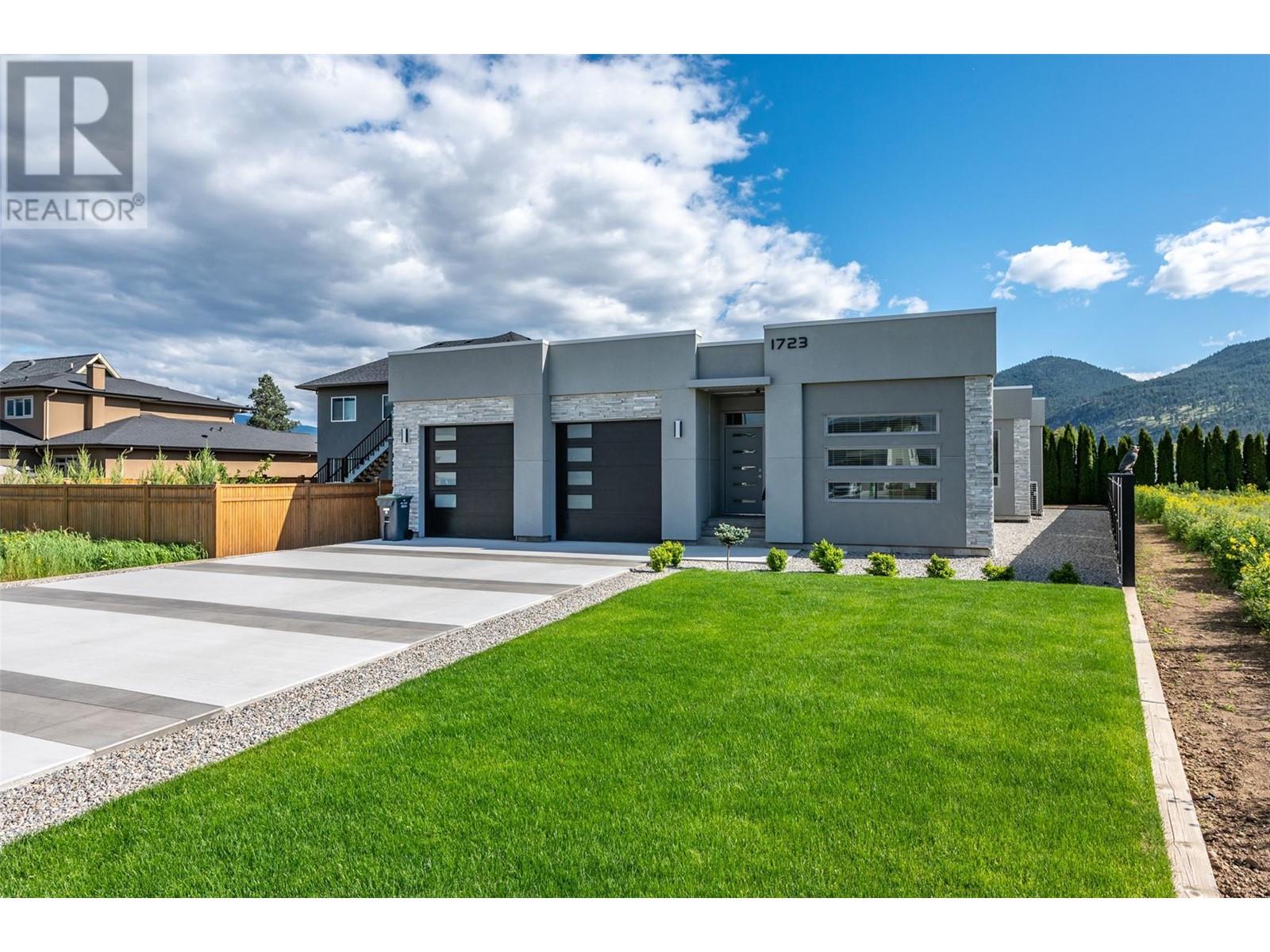 1723 TREFFRY Place, Summerland, British Columbia