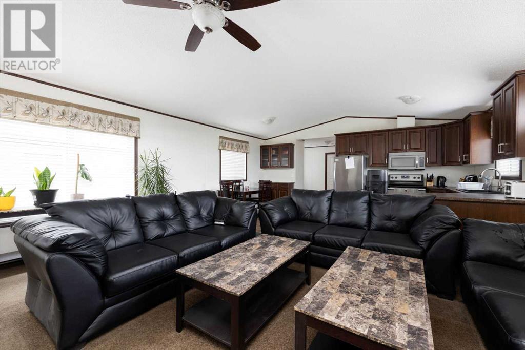 184 Greenwich Lane, Fort Mcmurray, Alberta  T9H 3Z3 - Photo 5 - A2220930