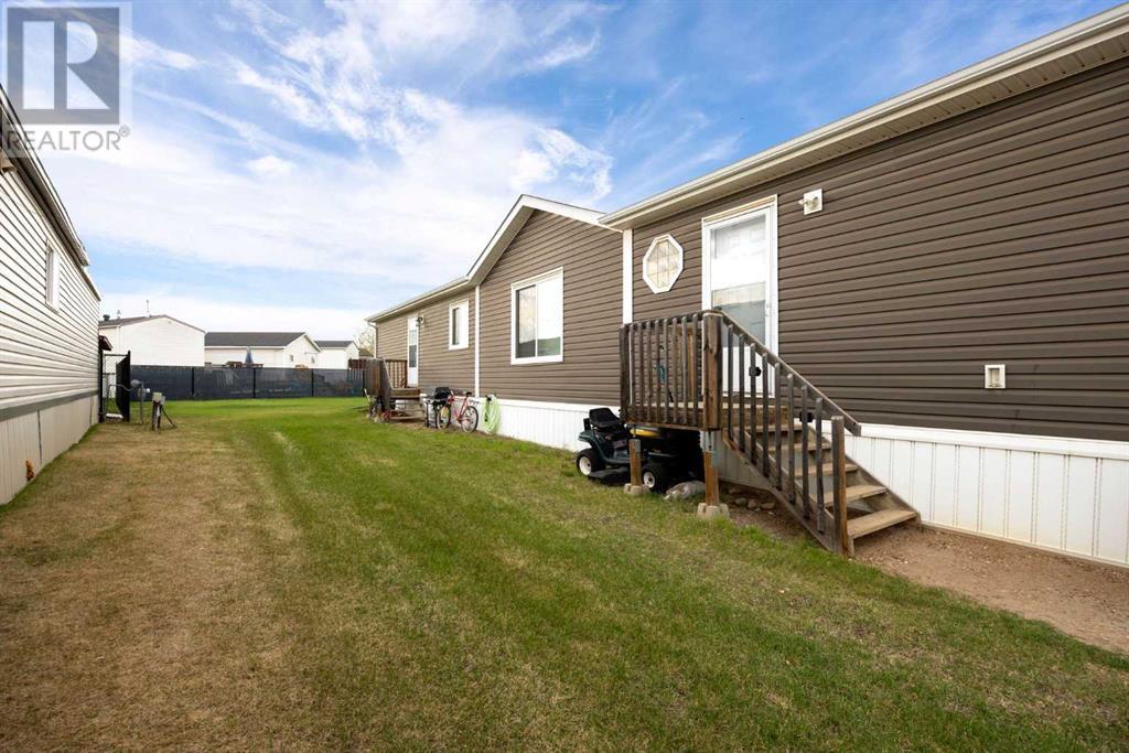 184 Greenwich Lane, Fort Mcmurray, Alberta  T9H 3Z3 - Photo 1 - A2220930