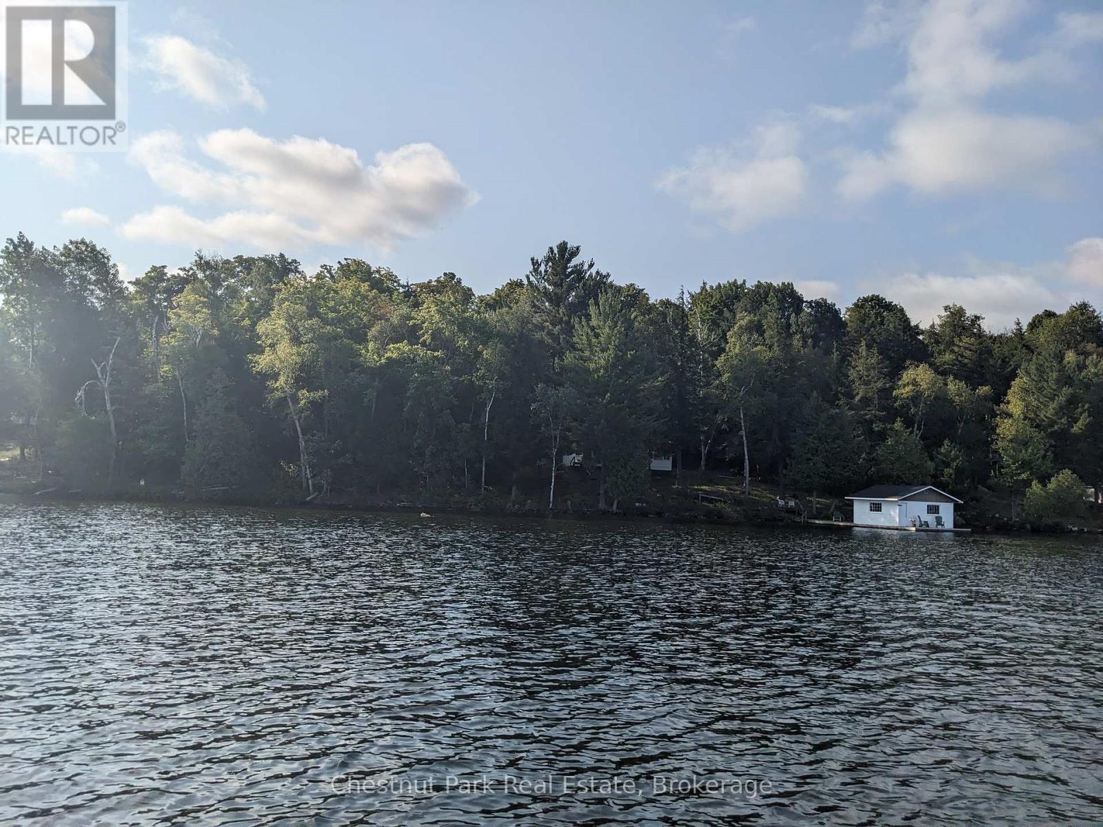 76 TOBIN ISLAND, Muskoka Lakes, Ontario