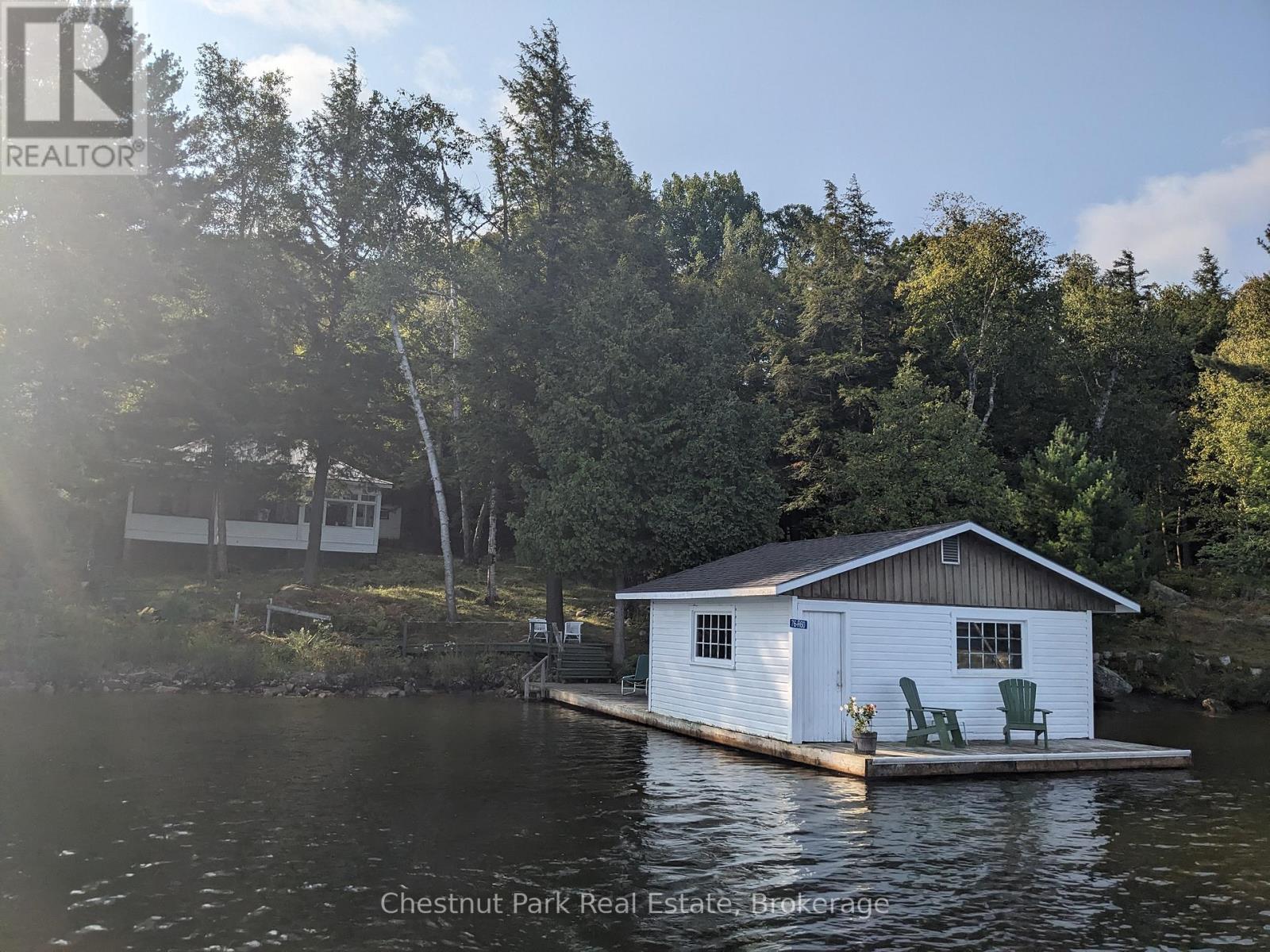 76 Tobin Island, Muskoka Lakes, Ontario P0B 1J0 - Photo 3 - X12152765