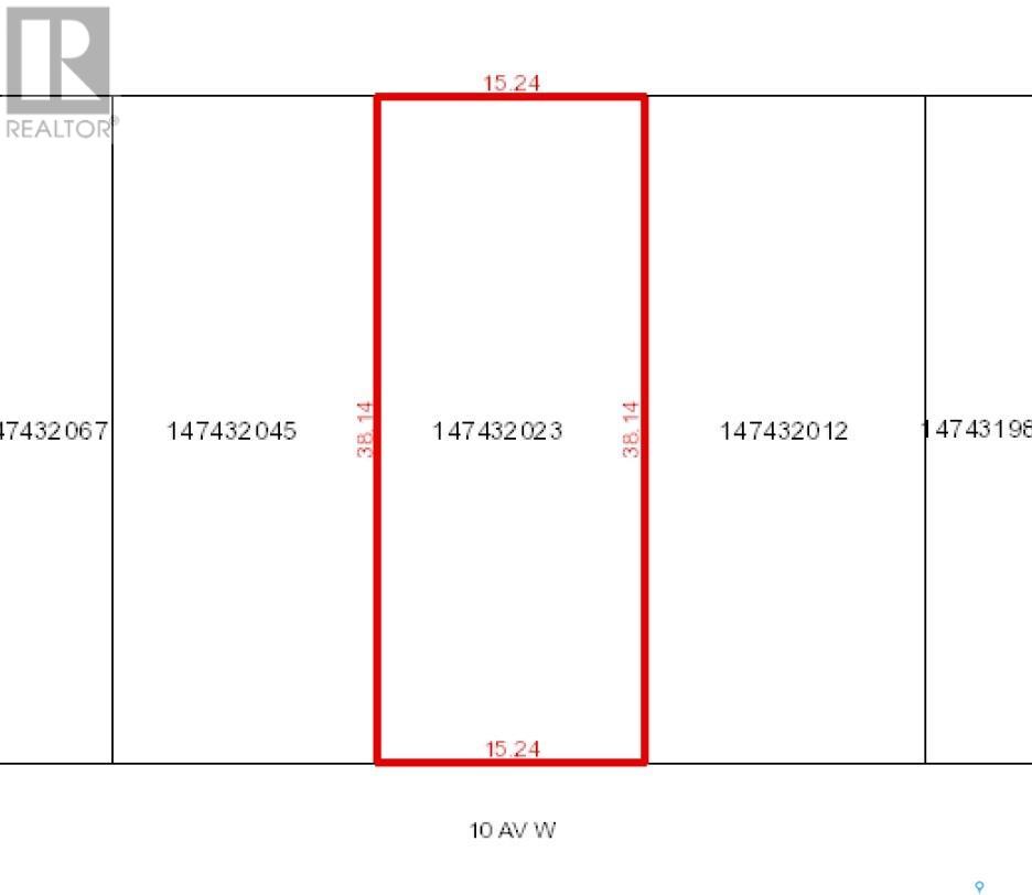 Property at 405 10th AVENUE W image