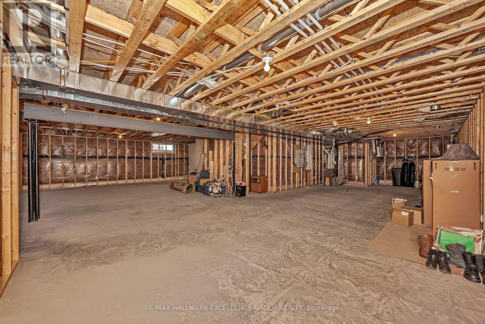 628 Cobalt Street, Clarence-Rockland, Ontario  K4K 0L4 - Photo 36 - X12152758