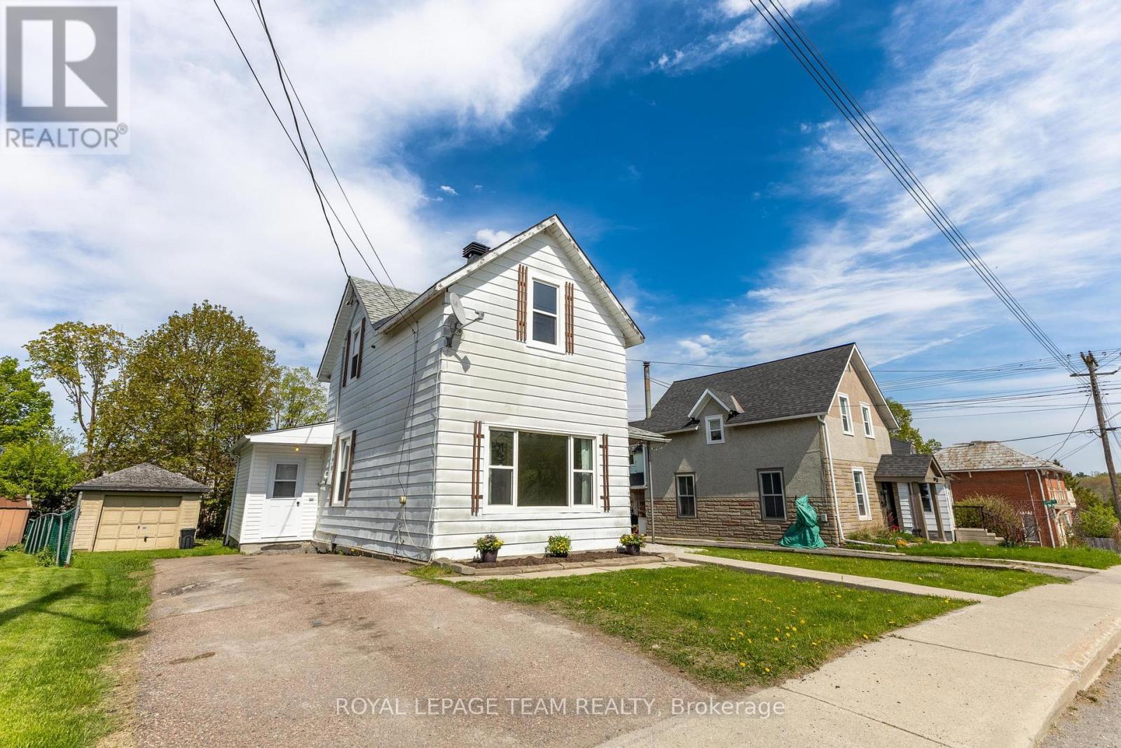 48 MCGONIGAL STREET E, Arnprior, Ontario