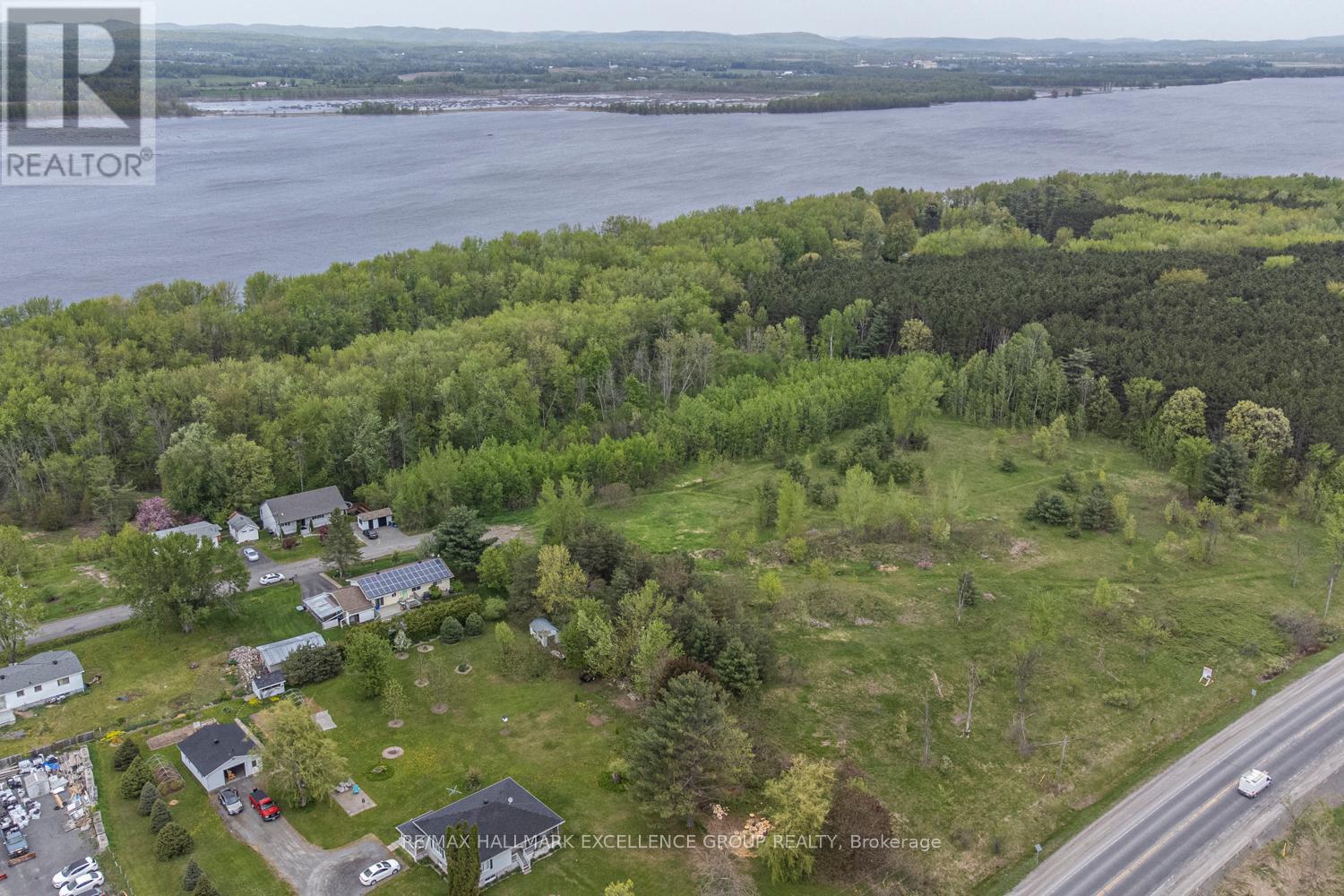 103 Pigeon Street, Clarence-Rockland, Ontario  K4K 1J8 - Photo 17 - X12152771