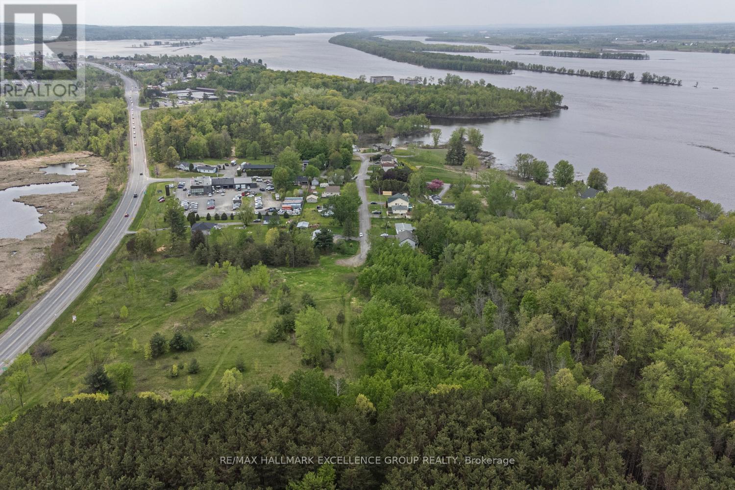 103 Pigeon Street, Clarence-Rockland, Ontario  K4K 1J8 - Photo 7 - X12152771