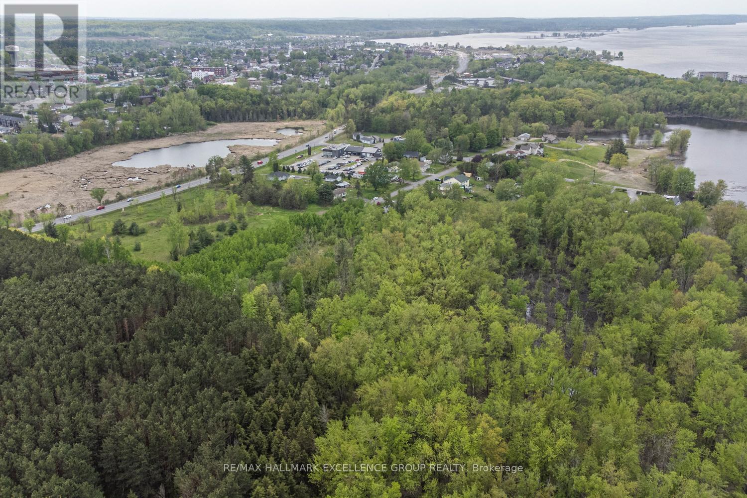 103 Pigeon Street, Clarence-Rockland, Ontario  K4K 1J8 - Photo 9 - X12152771