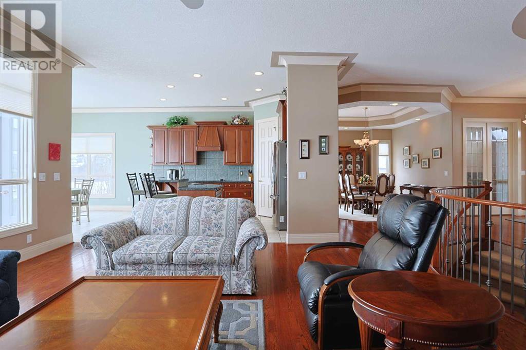 Property at 74 Hamptons Manor NW image 2