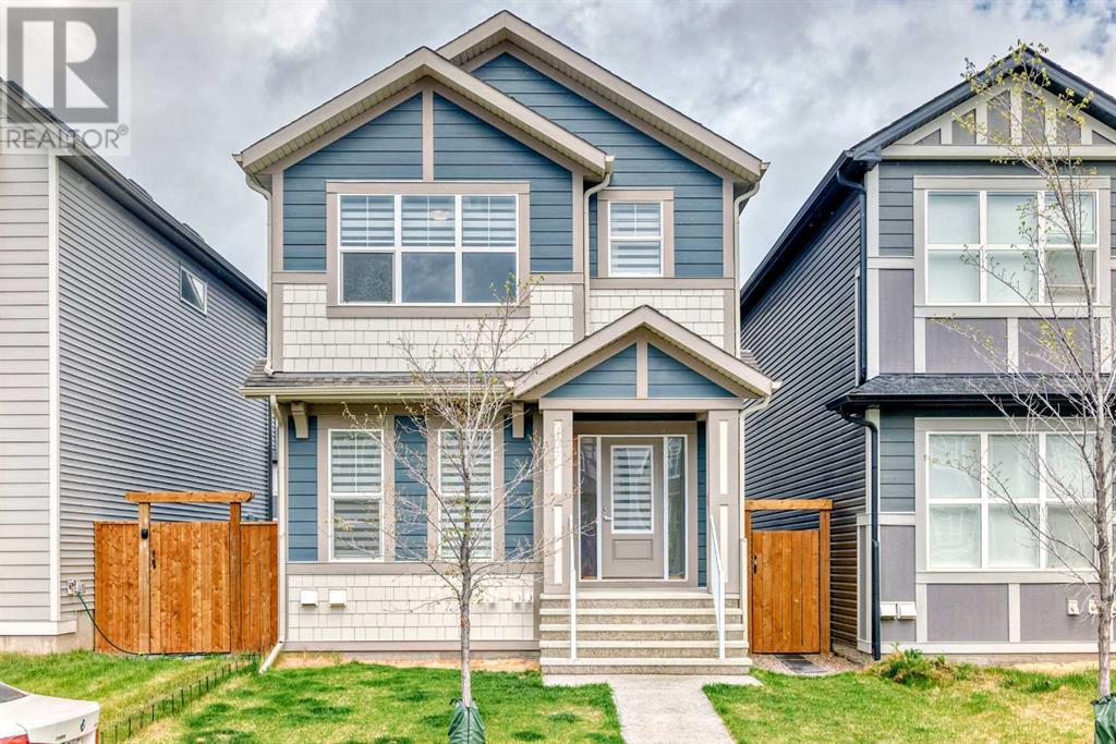 Property at 180 Walcrest Boulevard SE image 1