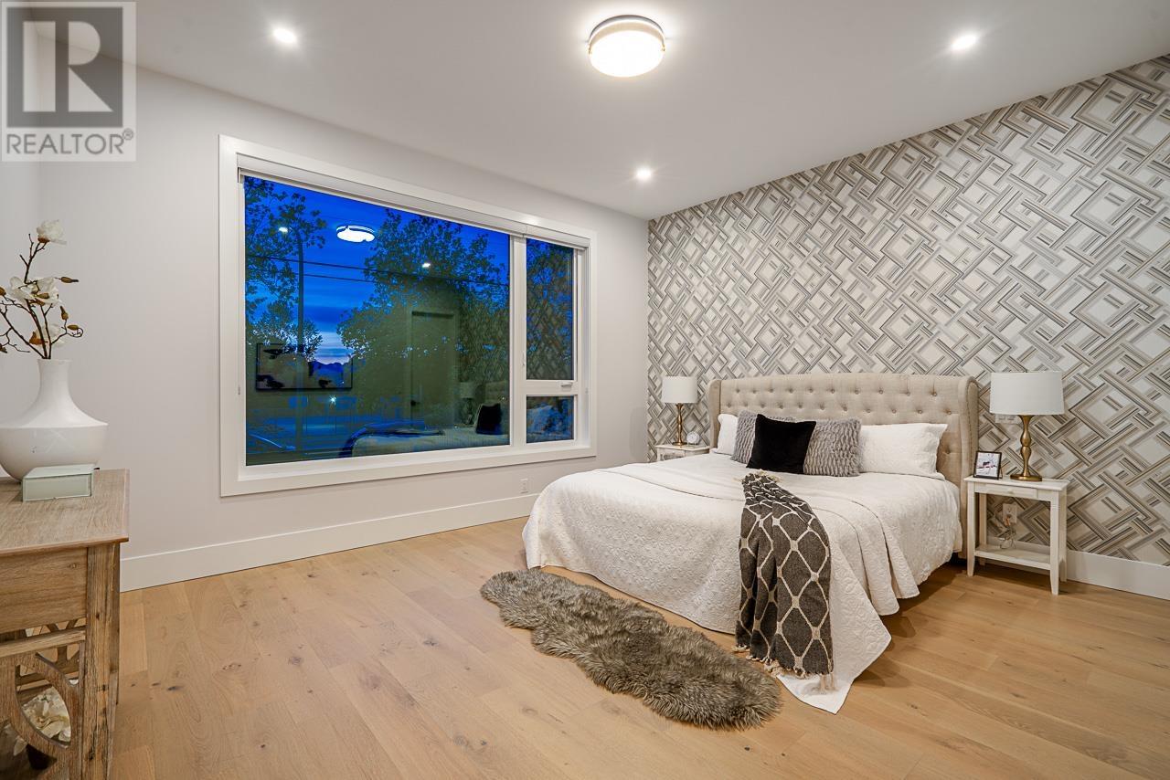 8684 Armstrong Avenue, Burnaby, British Columbia  V3N 2H6 - Photo 16 - R2998881