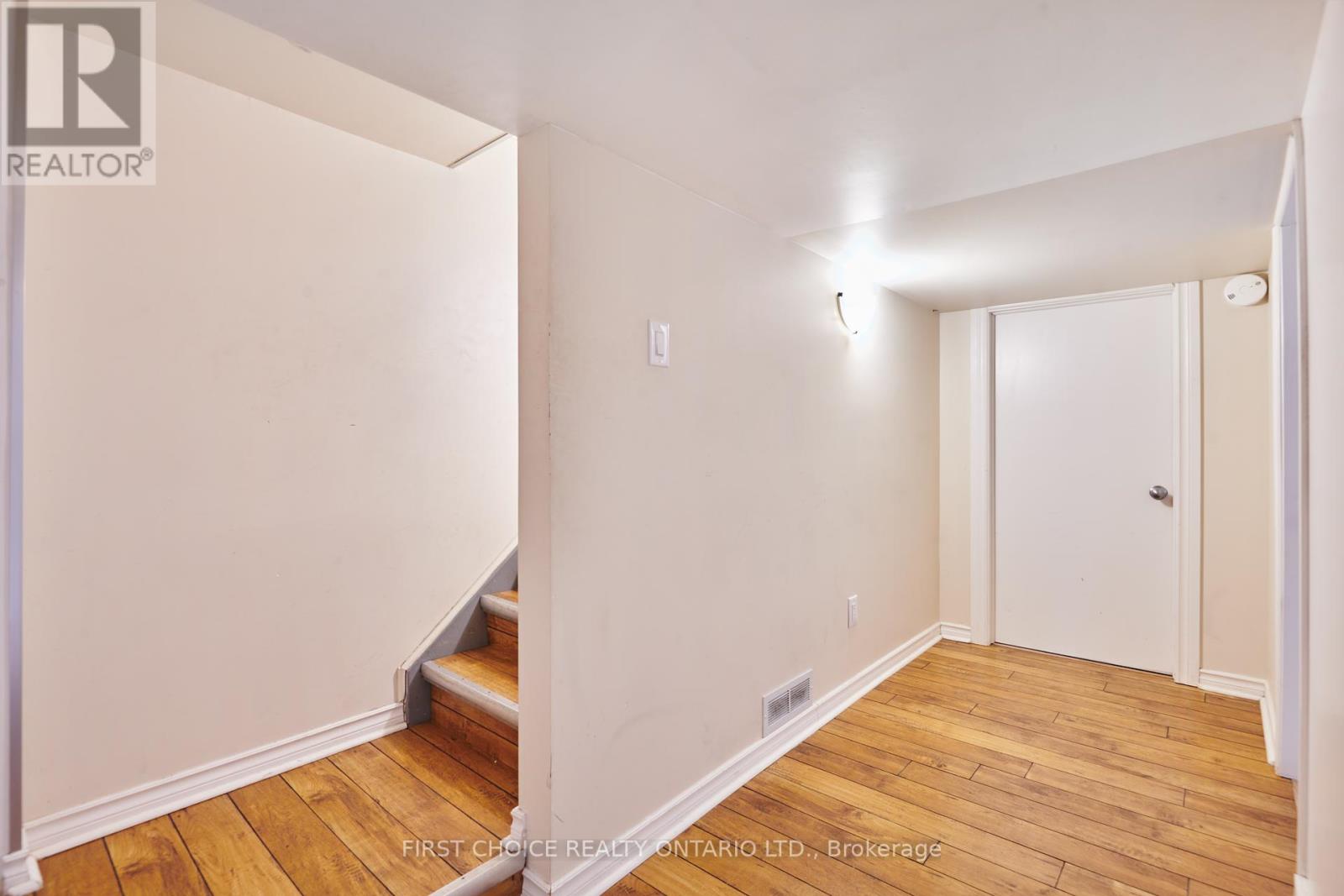 349 Chapel Street, Ottawa, Ontario  K1N 7Z5 - Photo 27 - X12152800