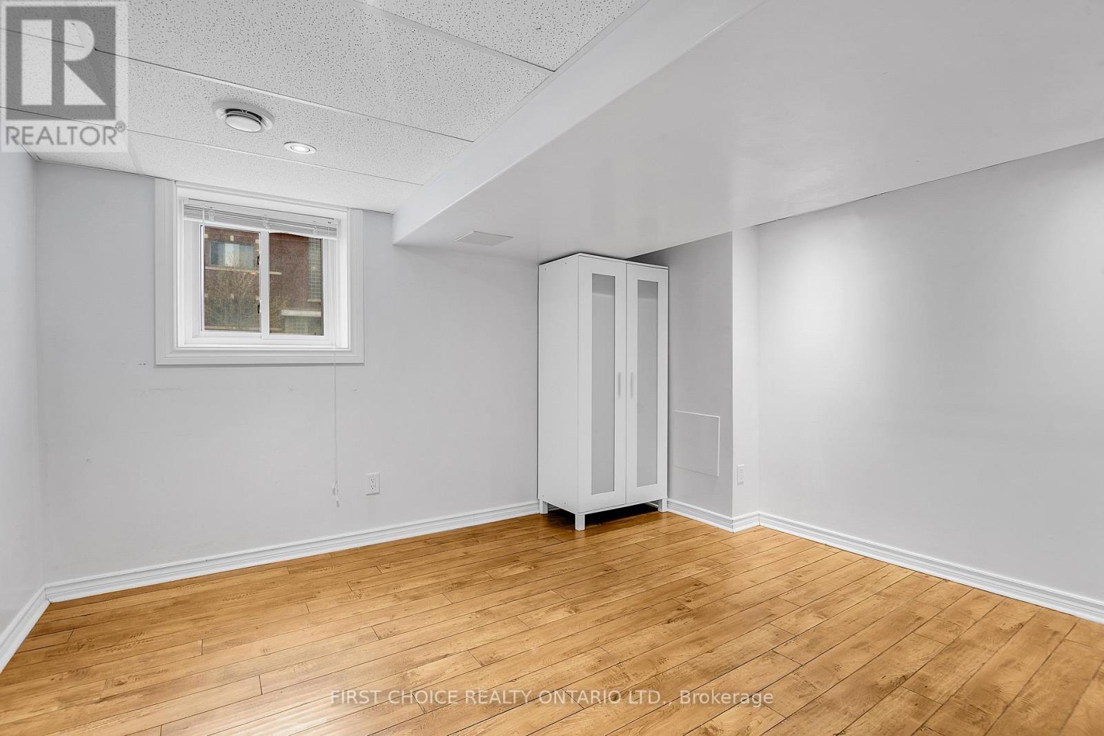 349 Chapel Street, Ottawa, Ontario  K1N 7Z5 - Photo 28 - X12152800