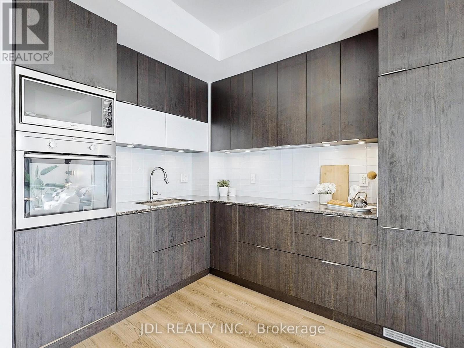 3107 - 318 Richmond Street W, Toronto (Waterfront Communities), Ontario  M5V 0B4 - Photo 12 - C12152797