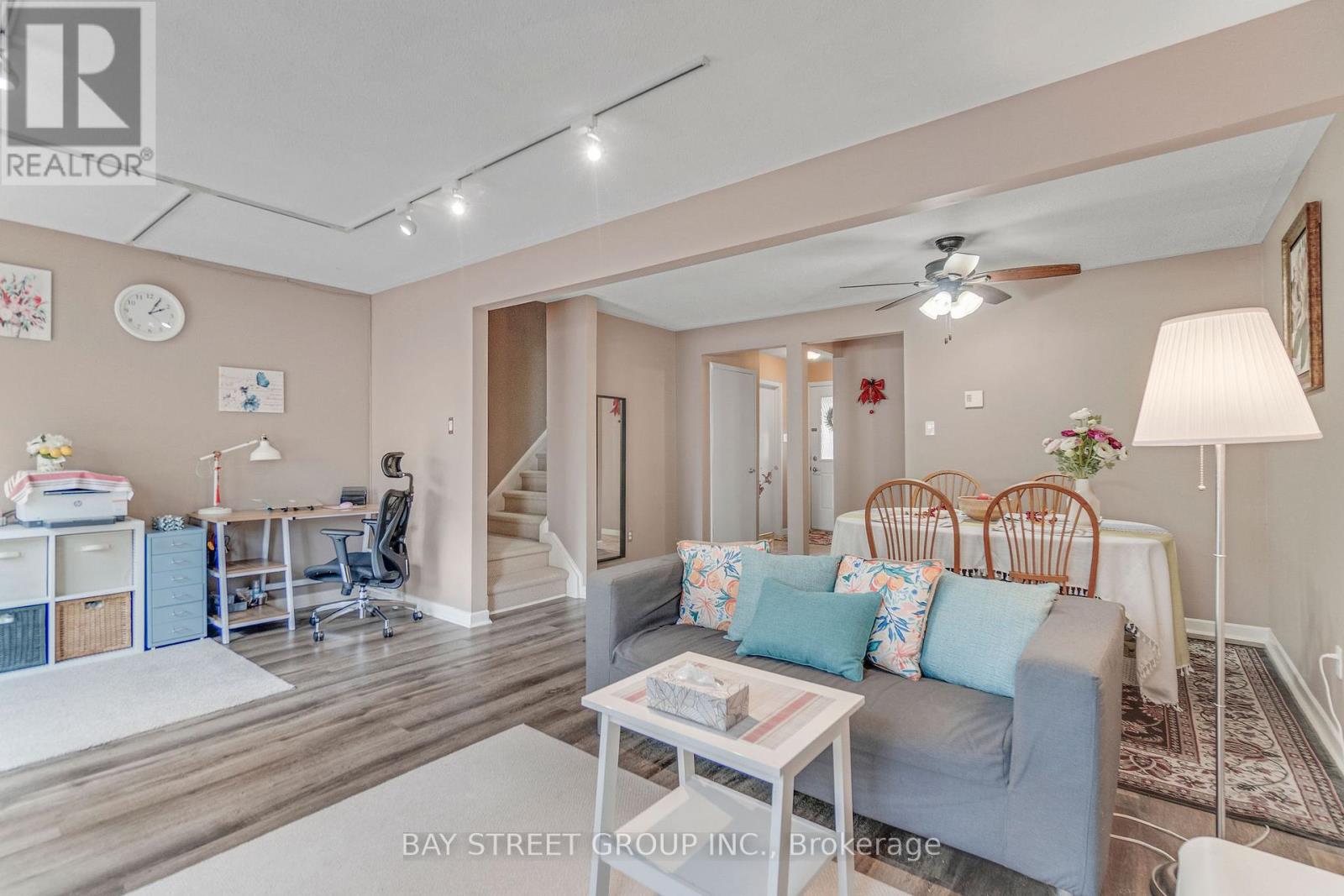 30 - 41 Nadia Place, Oakville (Cp College Park), Ontario  L6H 1K1 - Photo 13 - W12152812