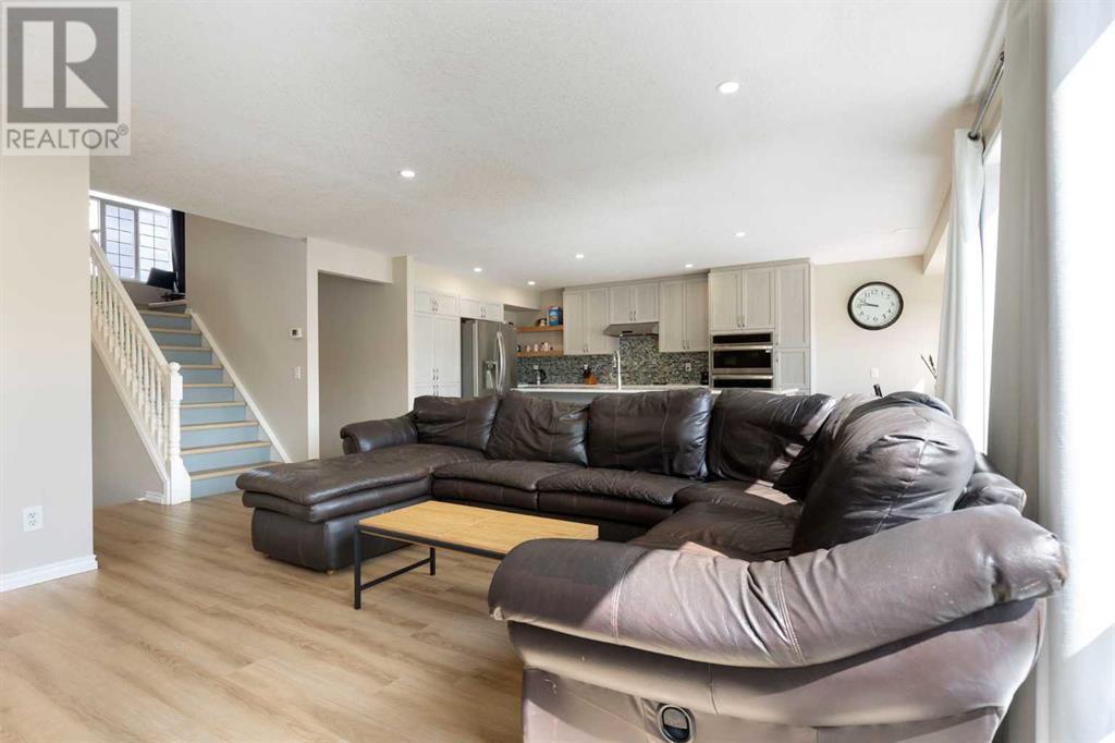 165 Harvest Park Circle Ne, Calgary, Alberta  T3K 4V3 - Photo 3 - A2221733