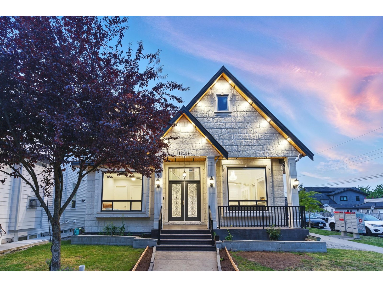 12151 66 Avenue, Surrey, British Columbia  V3W 1Z8 - Photo 1 - R3003560