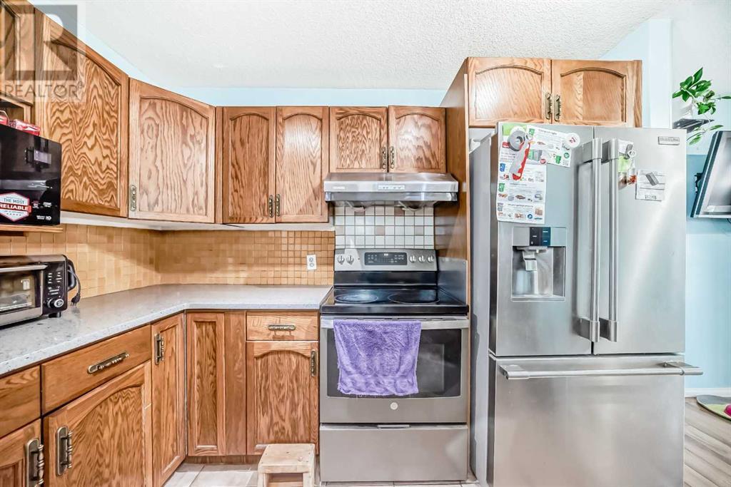 51 Applewood Drive Se, Calgary, Alberta  T2A 7L2 - Photo 8 - A2221030