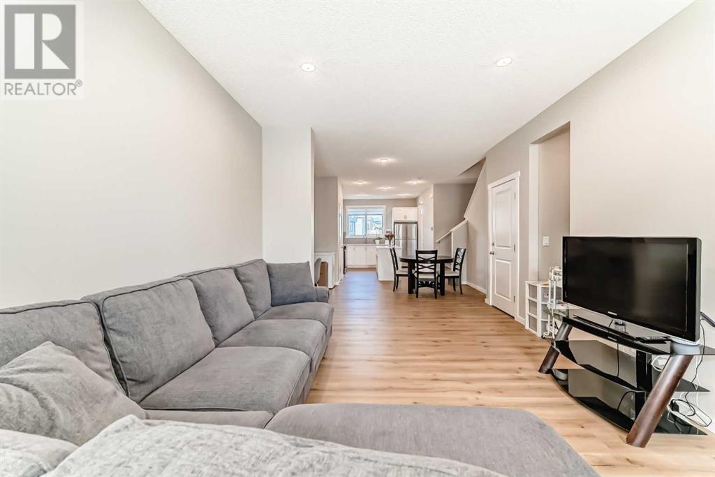 121 Belmont Drive Sw, Calgary, Alberta  T2X 4Z7 - Photo 14 - A2221419