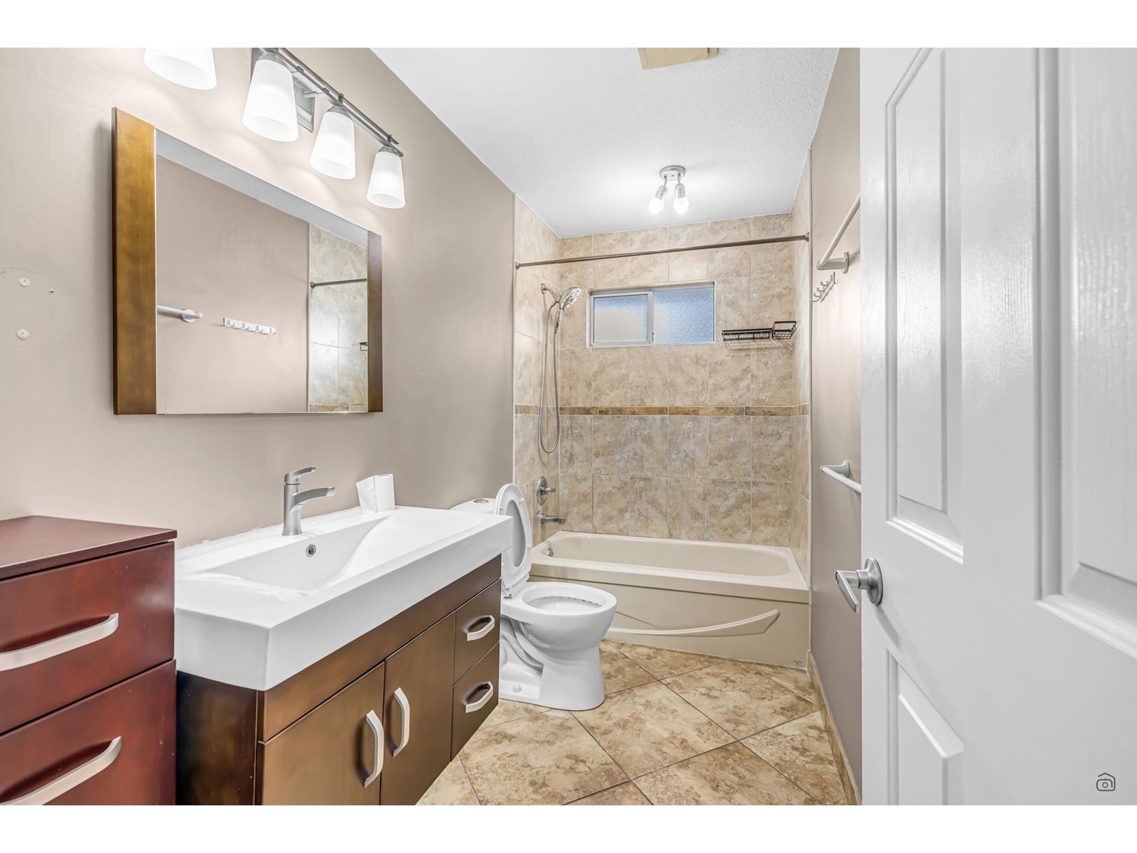 6171 192 Street, Surrey, British Columbia  V3S 8C7 - Photo 8 - R3003120