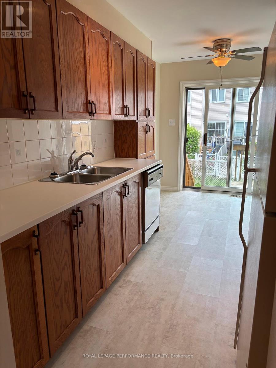 6 - 6183 Red Willow Drive Drive, Ottawa, Ontario  K1C 7J1 - Photo 10 - X12152816