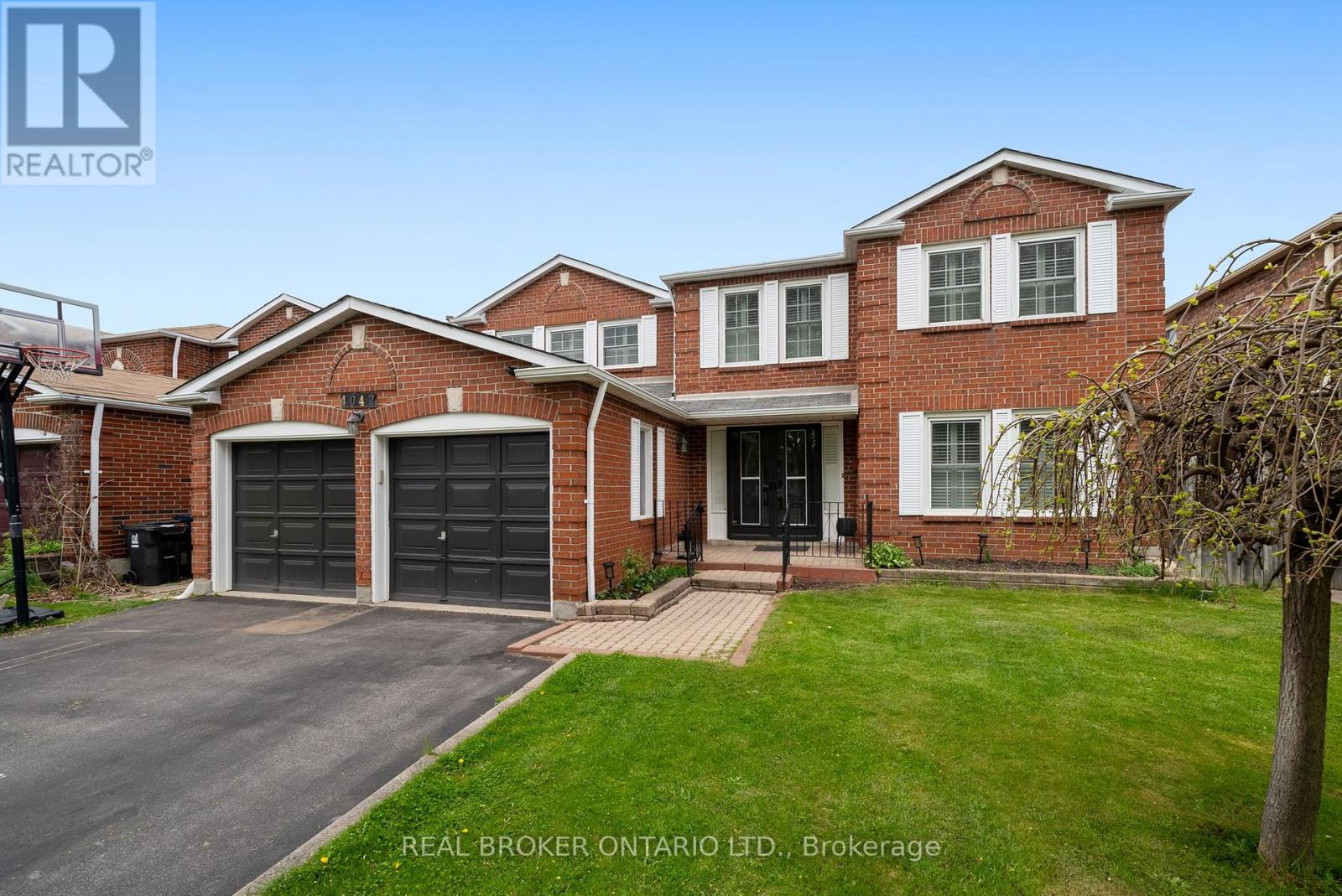 4042 ELLESMERE ROAD, Toronto, Ontario