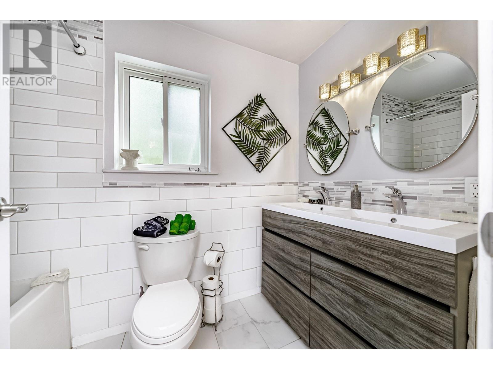 11956 214 Street, Maple Ridge, British Columbia  V2X 8M7 - Photo 18 - R3003549