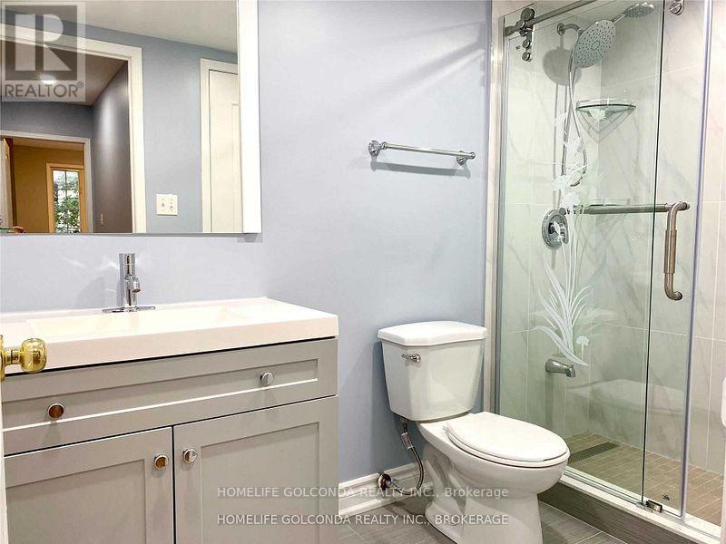 B25 - 108 Finch Avenue W, Toronto, Ontario  M2N 6W6 - Photo 19 - C12152858