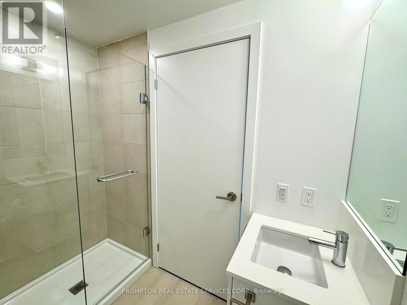 3212 - 8 Wellesley Street W, Toronto, Ontario  M4Y 0J5 - Photo 18 - C12152869