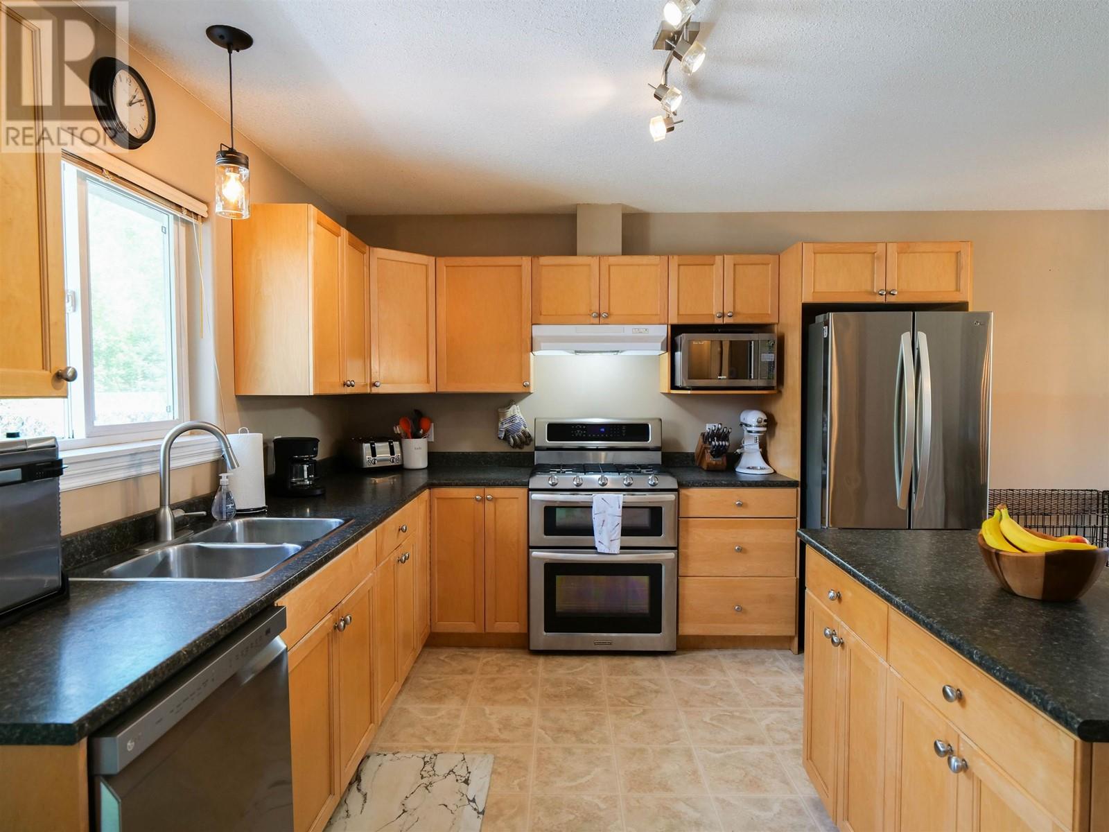 Property at 1311 NASON STREET image 4