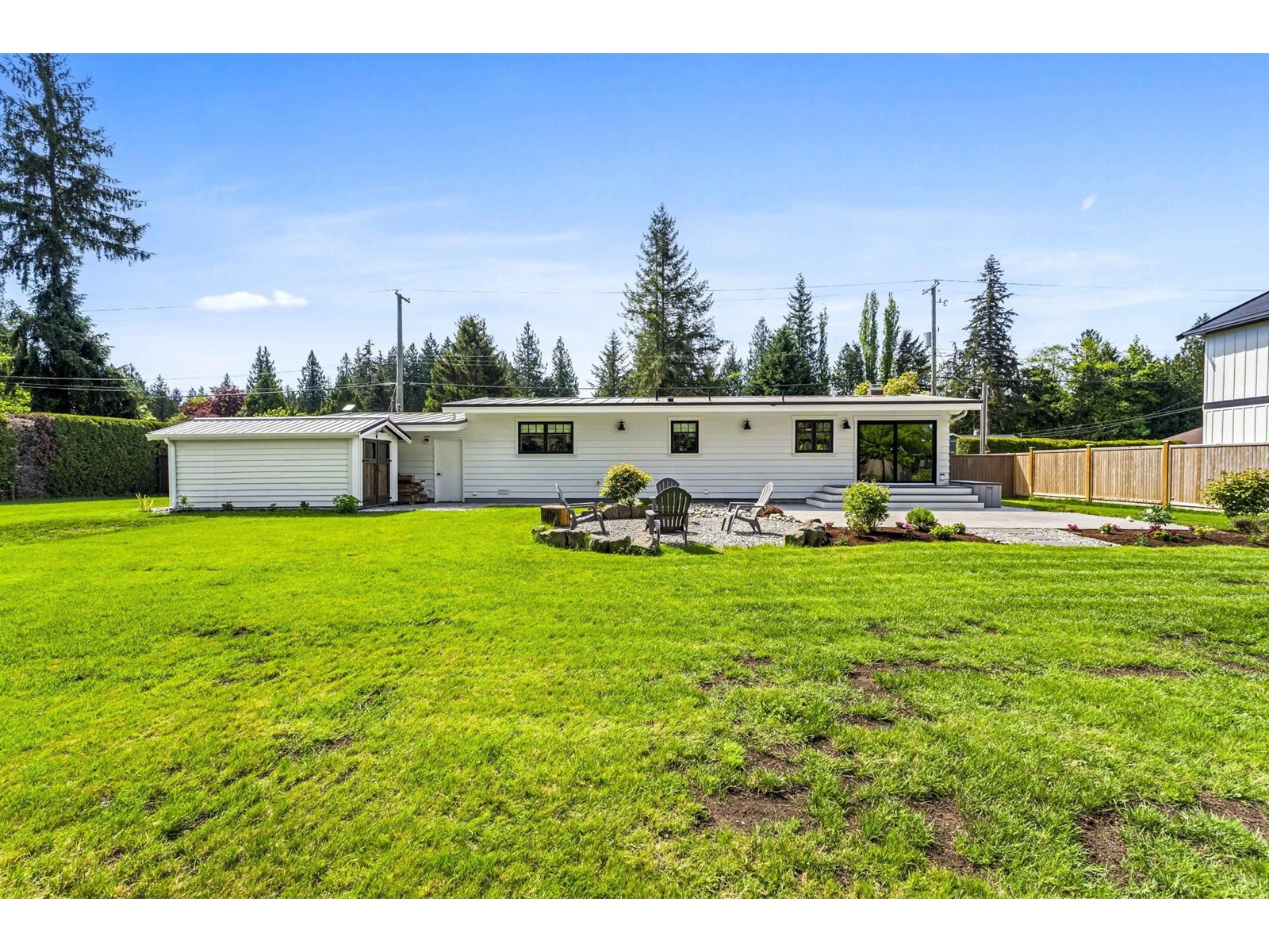 Property at 24633 56 AVENUE image 1