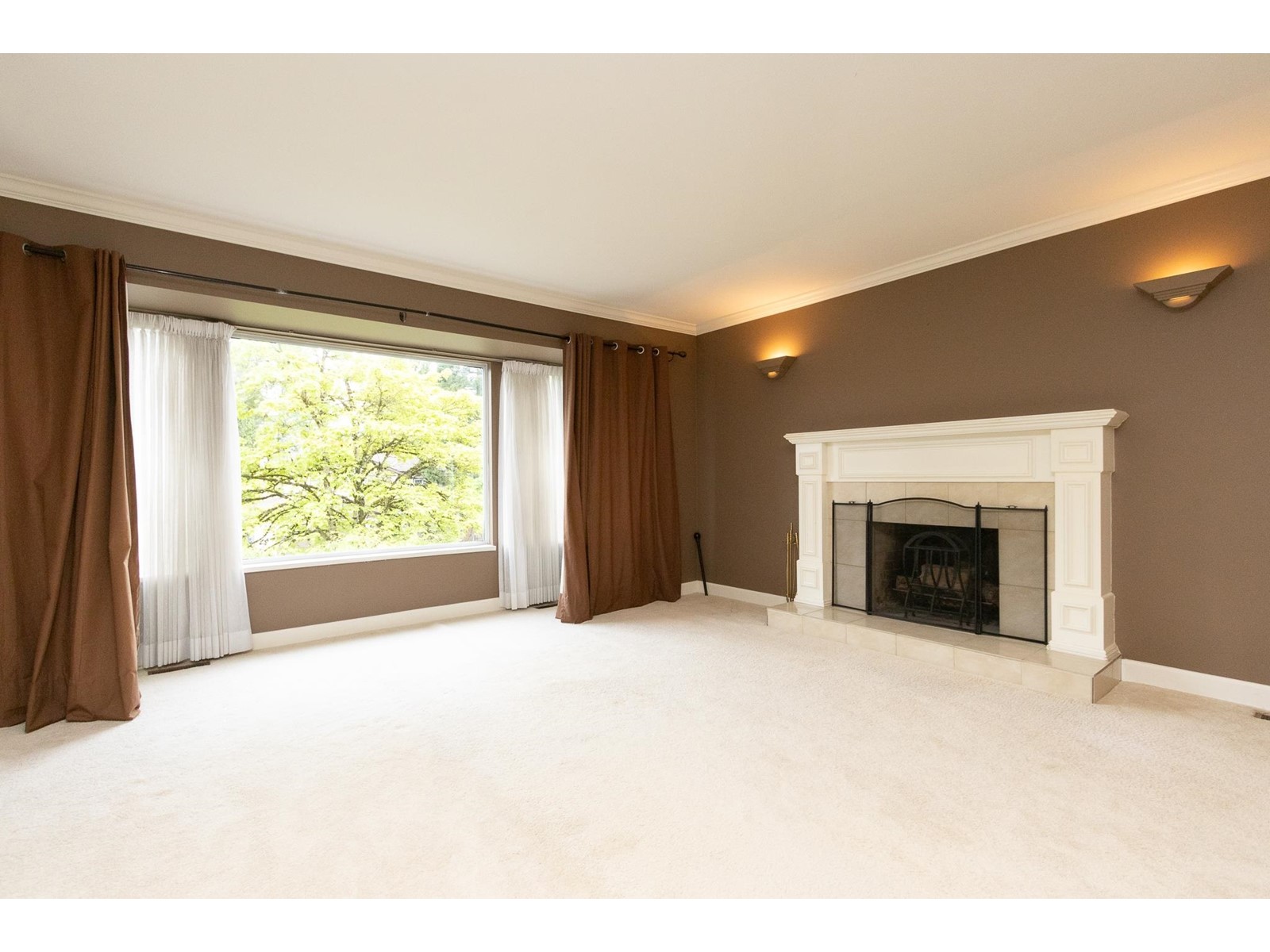 18265 58a Avenue, Surrey, British Columbia  V3S 7E9 - Photo 4 - R3003627