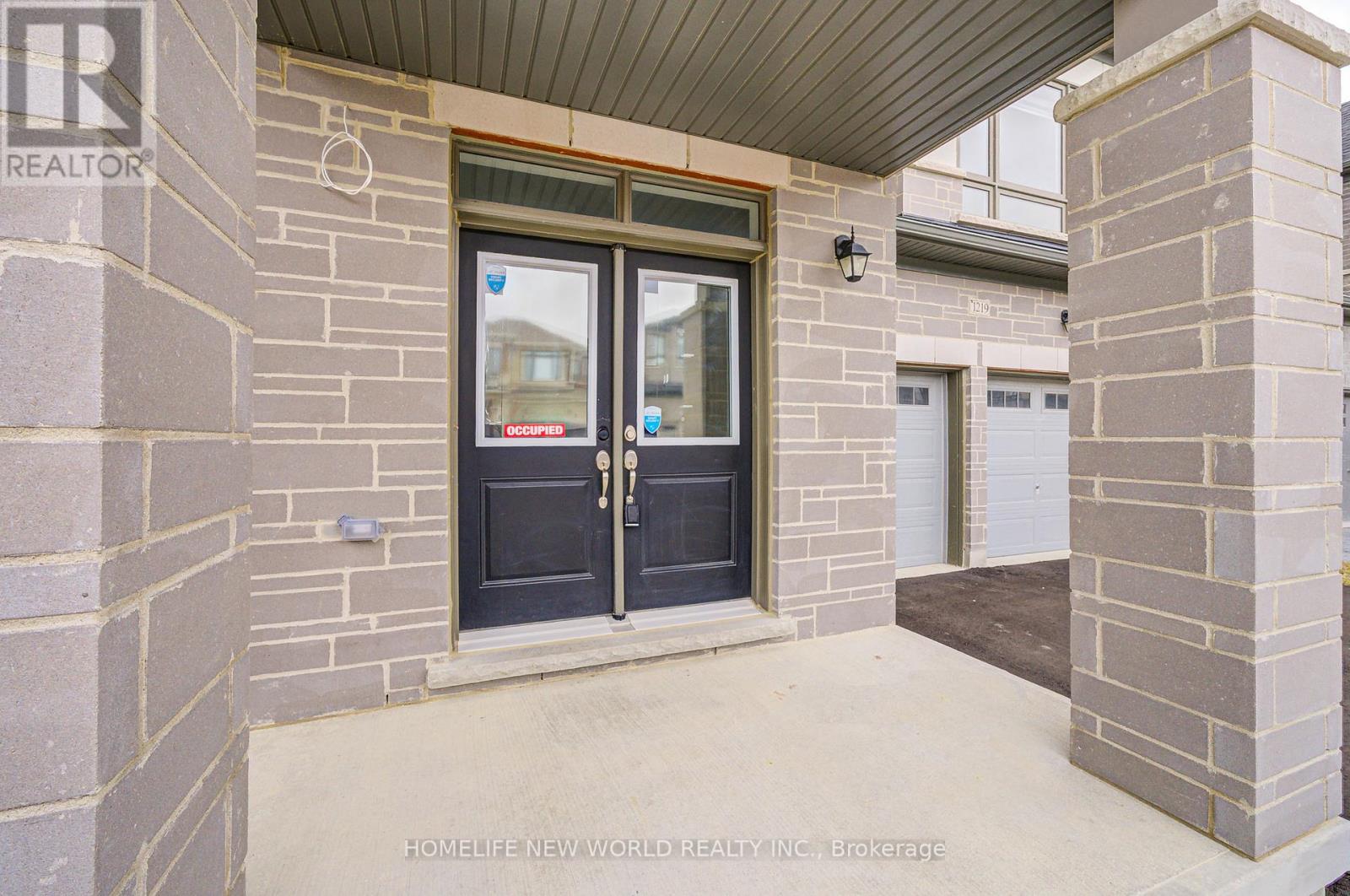 1219 Plymouth Drive, Oshawa, Ontario  L1L 0T4 - Photo 3 - E12152877