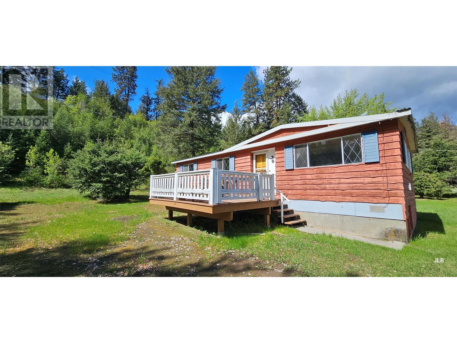 4180 Highway 3, Rock Creek, British Columbia  V0H 1Y0 - Photo 2 - 10347673
