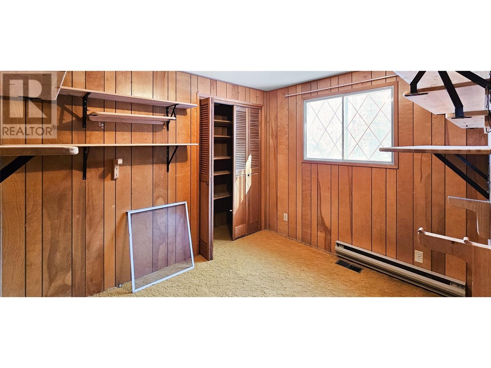 4180 Highway 3, Rock Creek, British Columbia  V0H 1Y0 - Photo 18 - 10347673