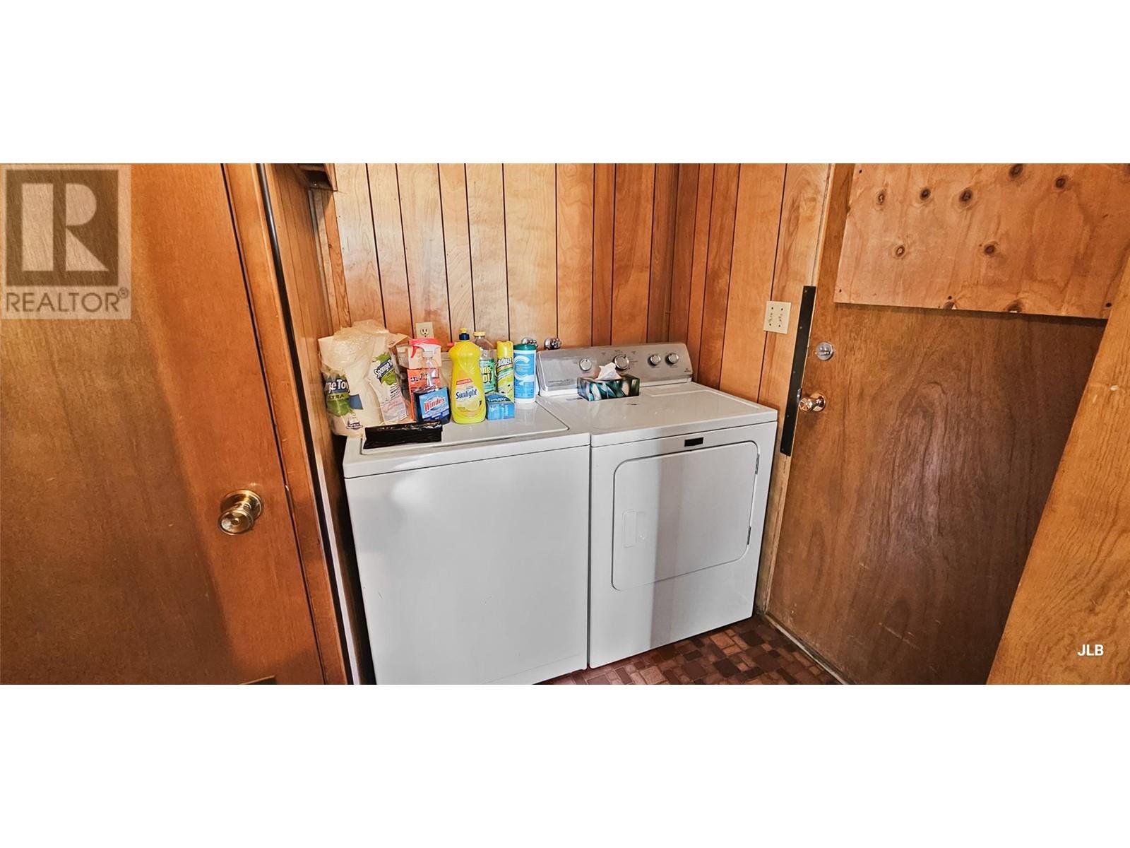 4180 Highway 3, Rock Creek, BC V0H1Y0