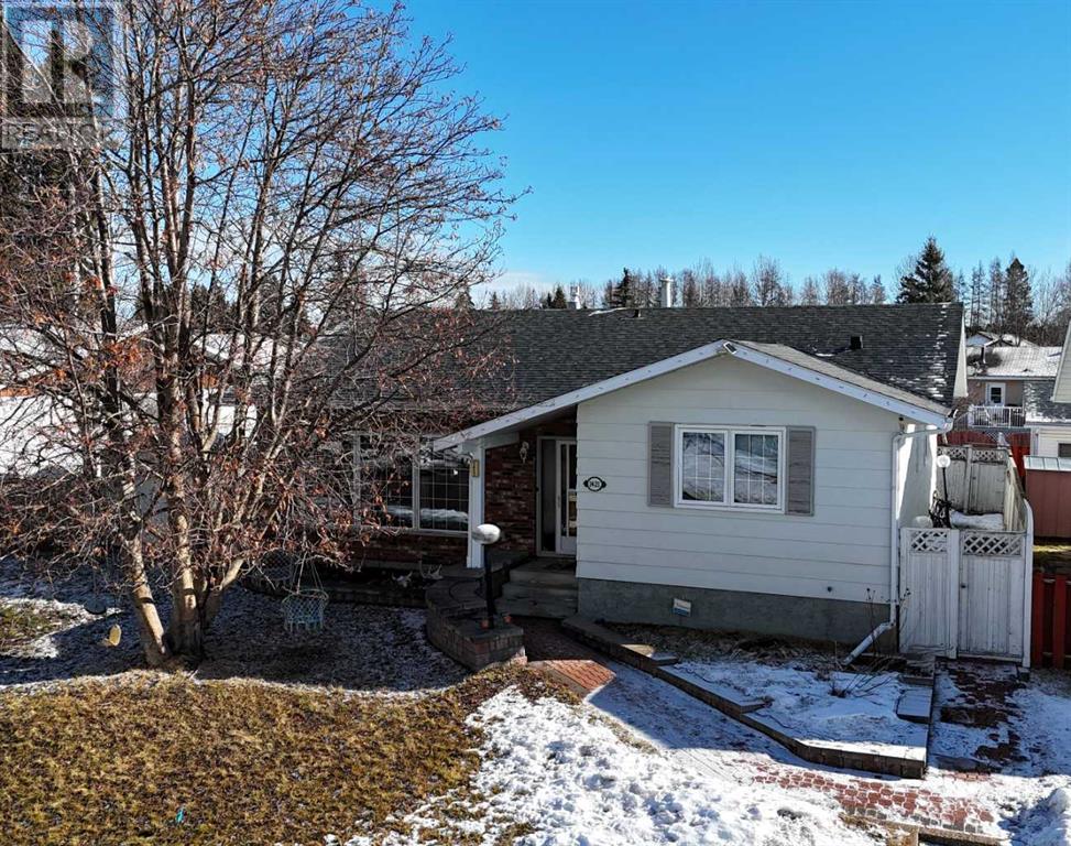 Property at 1421 53 Street image 1