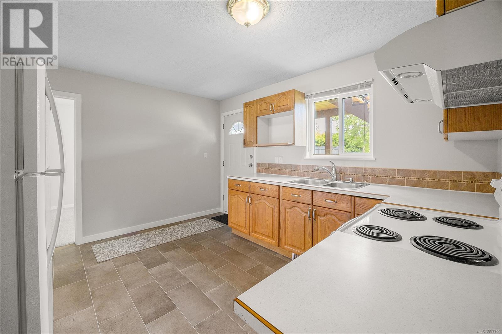 232 Moilliet St S, Parksville, British Columbia  V9P 1M8 - Photo 29 - 997755