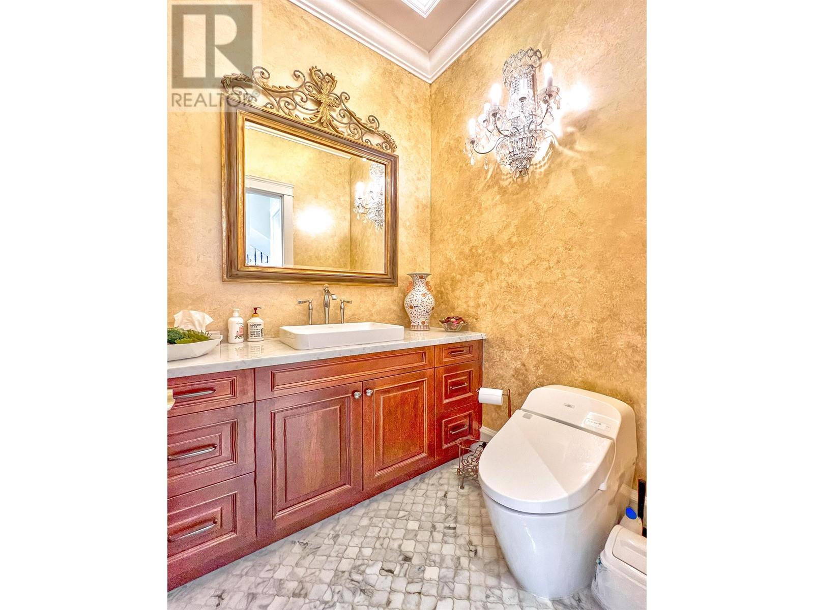 Listing Picture 19 of 40 : 2237 W 37TH AVENUE, Vancouver / 溫哥華 - 魯藝地產 Yvonne Lu Group - MLS Medallion Club Member