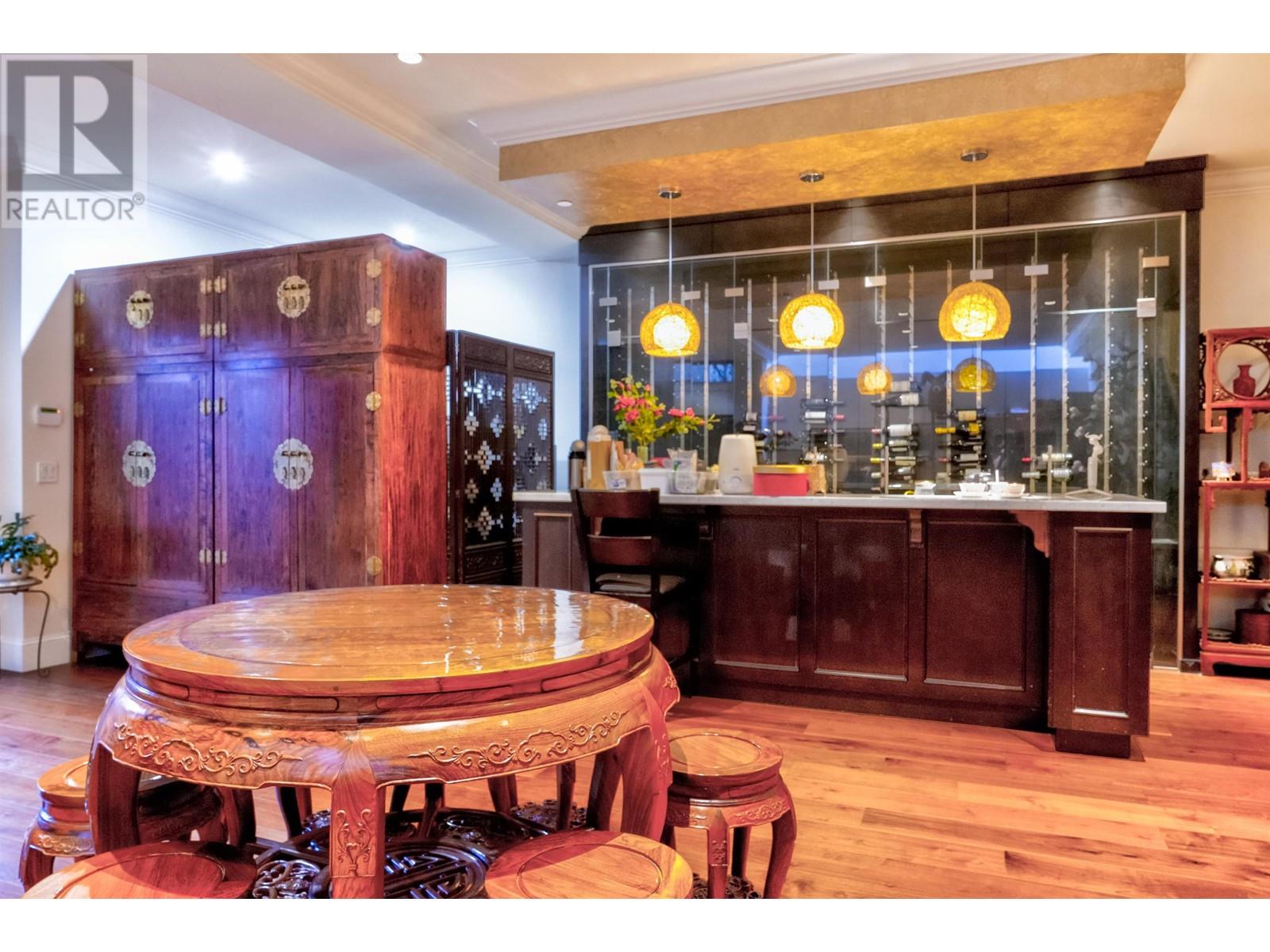 Listing Picture 35 of 40 : 2237 W 37TH AVENUE, Vancouver / 溫哥華 - 魯藝地產 Yvonne Lu Group - MLS Medallion Club Member