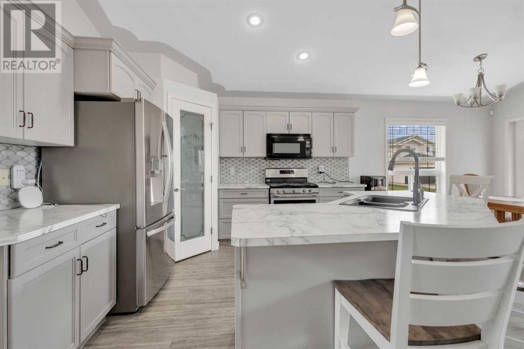 Property at 5 Landsdown Green image 3
