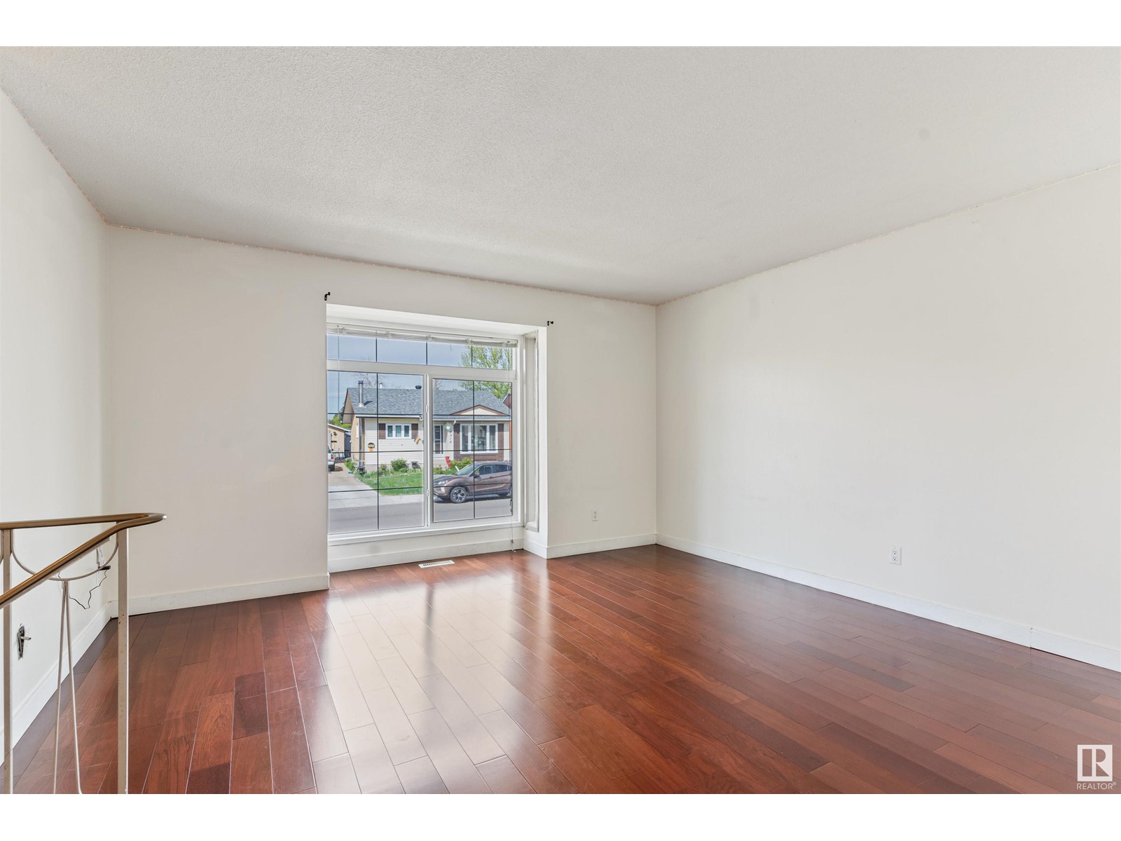16907 103 St Nw Nw, Edmonton, Alberta  T5X 4L5 - Photo 10 - E4436806