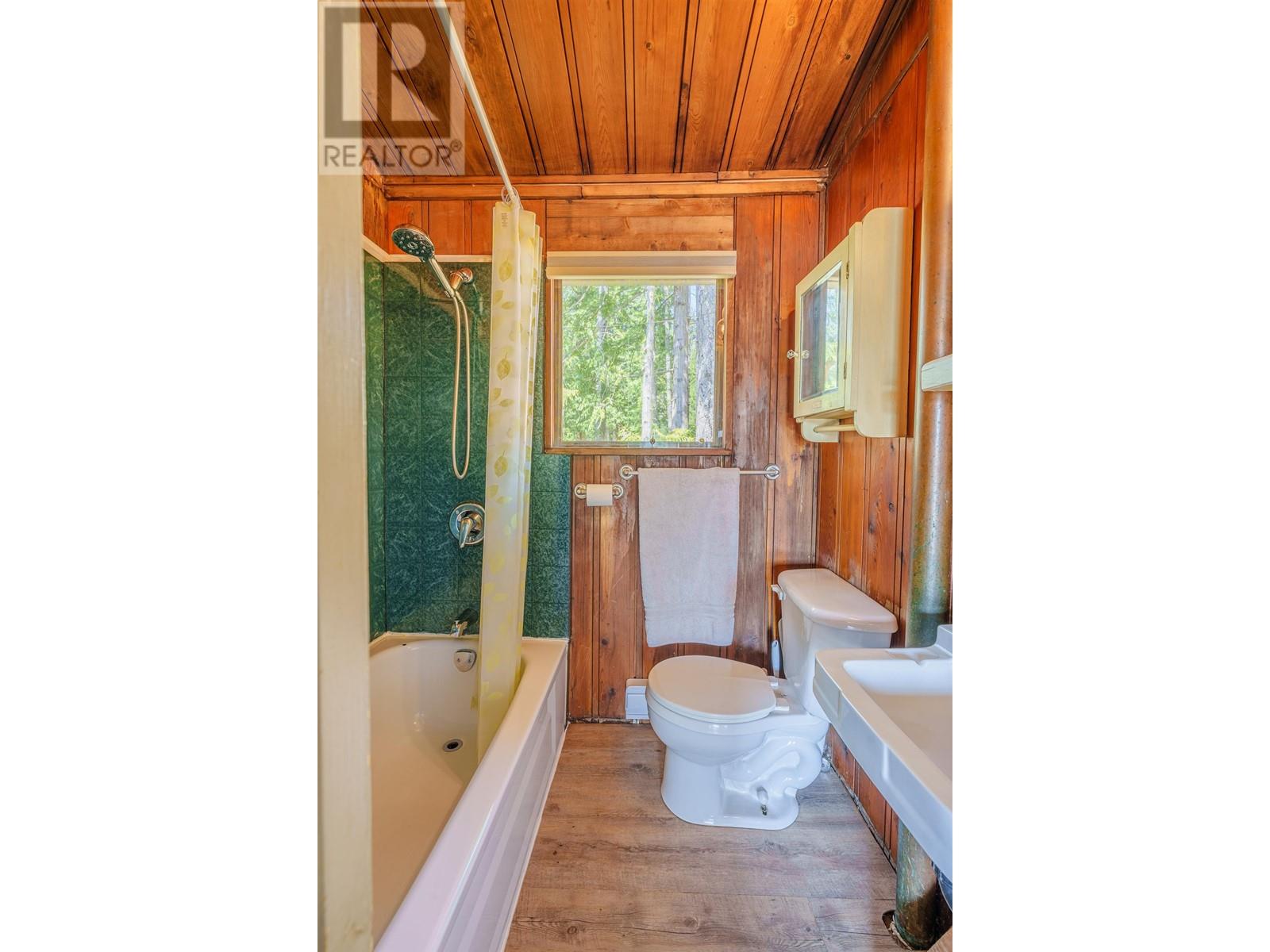 6037 Sandy Hook Road, Sechelt, British Columbia  V7Z 0C9 - Photo 24 - R2995955