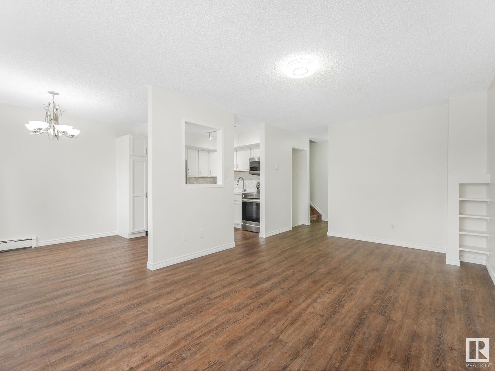 Property at #117 16344 109 ST NW image 3